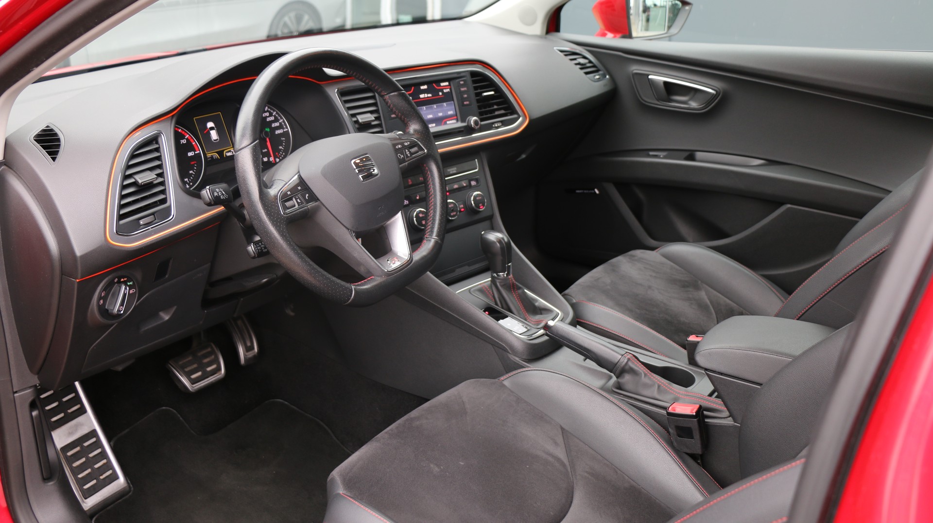 SEAT Leon SC 1.8 TSI FR-image-25