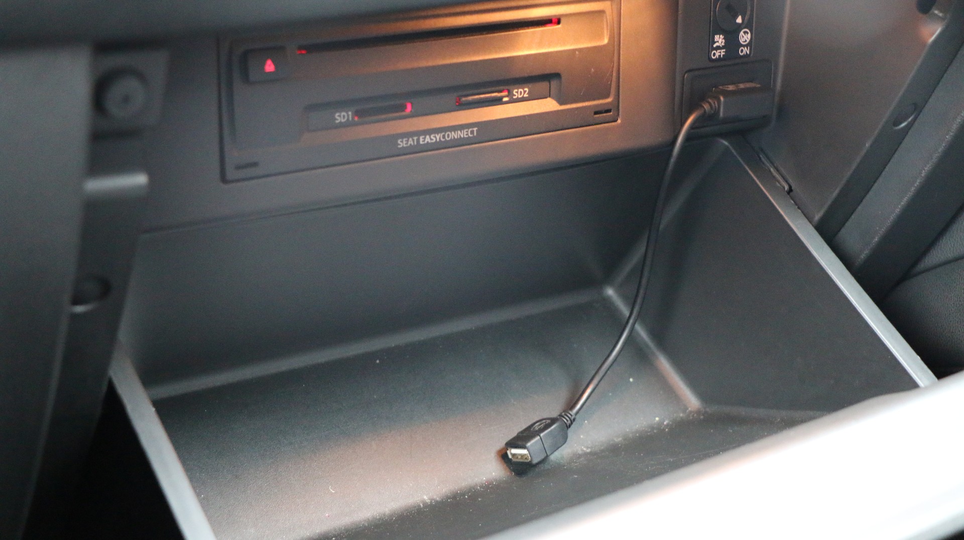SEAT Leon SC 1.8 TSI FR-image-14