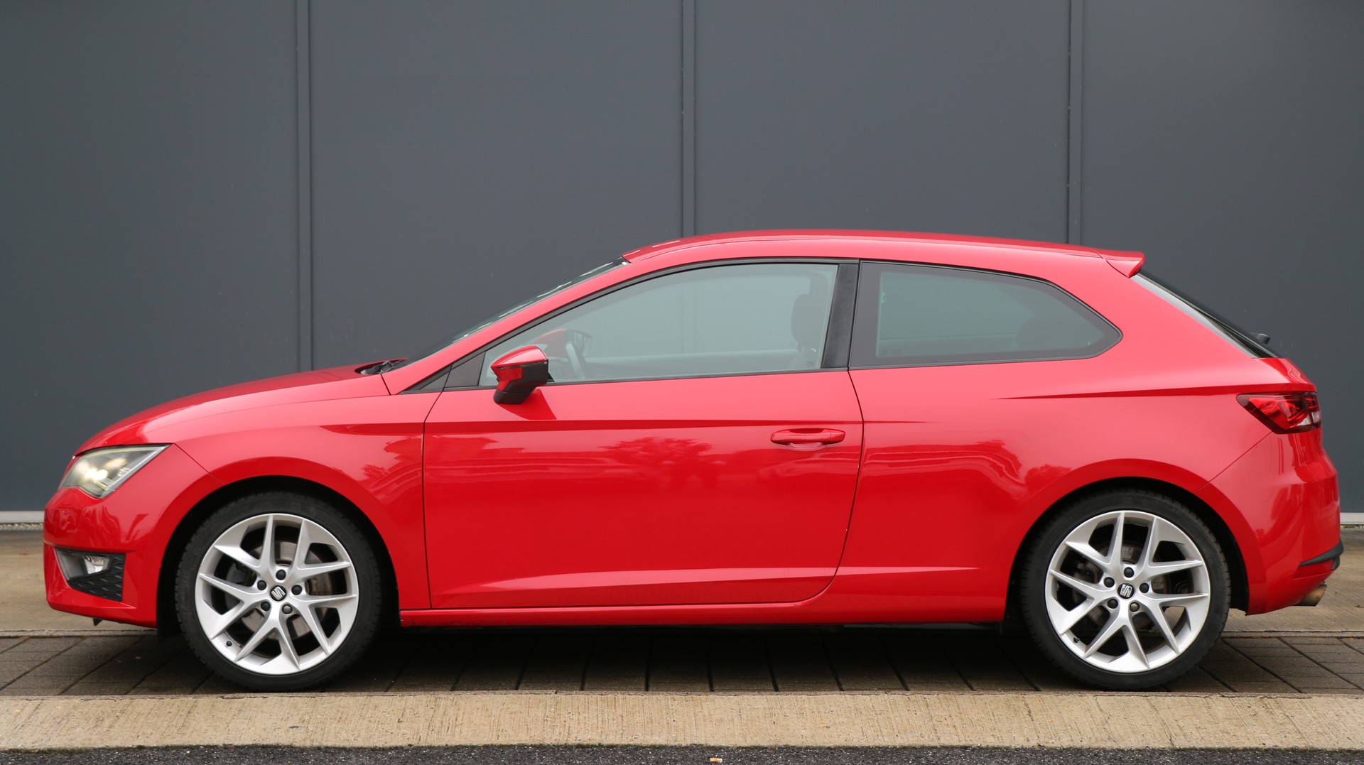 SEAT Leon SC 1.8 TSI FR-image-2