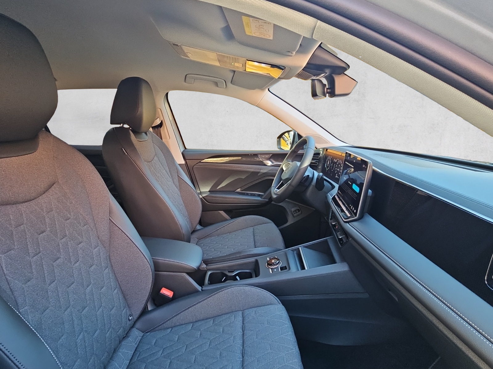 VW Tiguan 2.0 TSI DSG United 4Motion-image-12