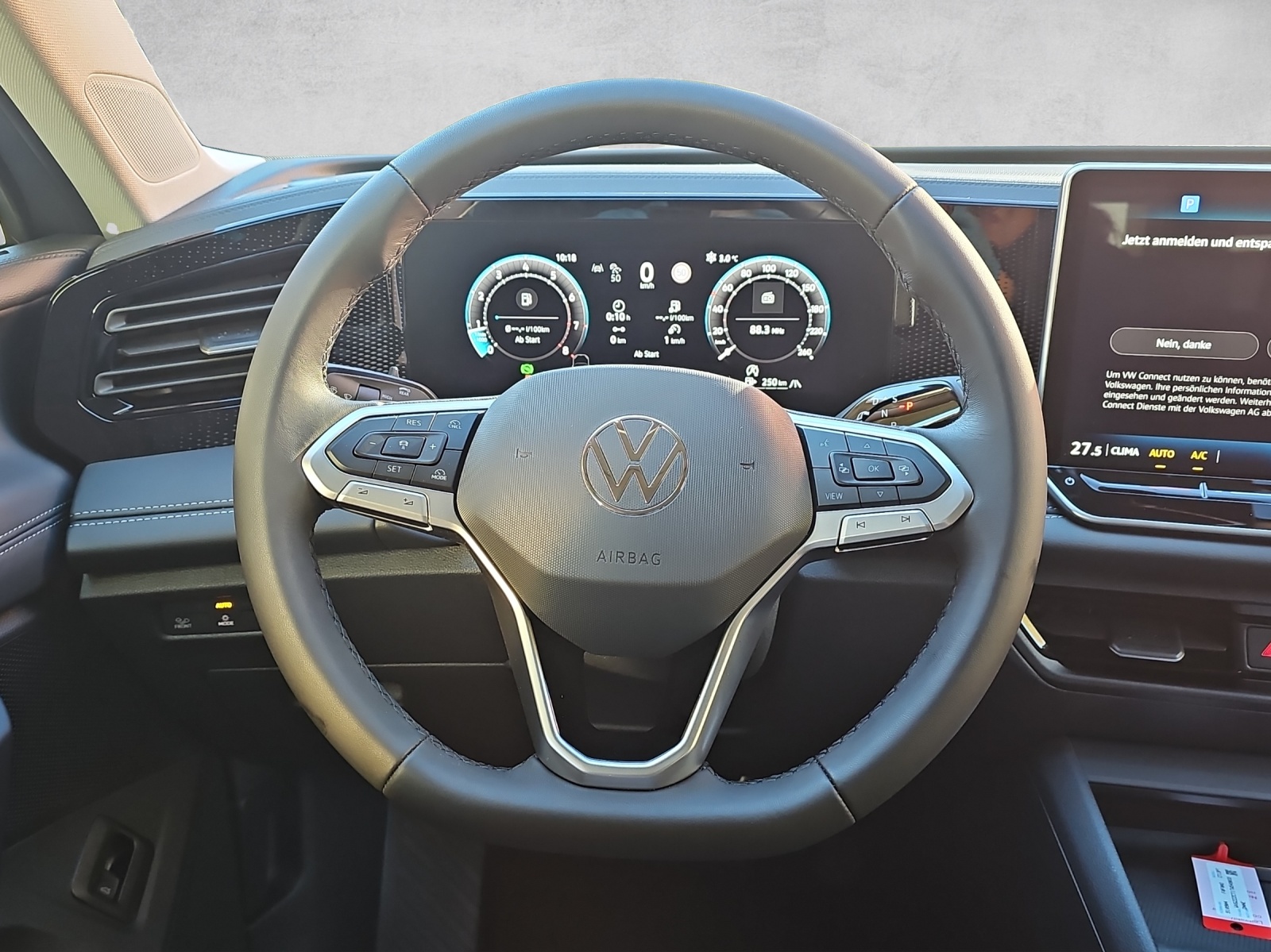 VW Tiguan 2.0 TSI DSG United 4Motion-image-10