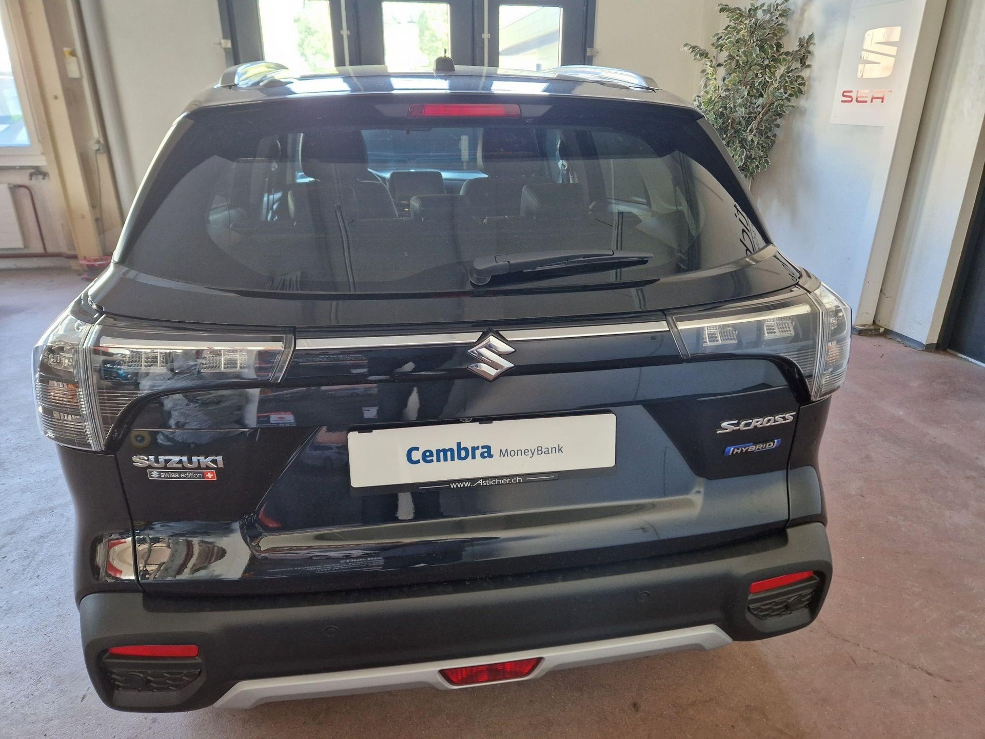SUZUKI S-Cross 1.5 Compact Top Hybrid 4x4-image-5