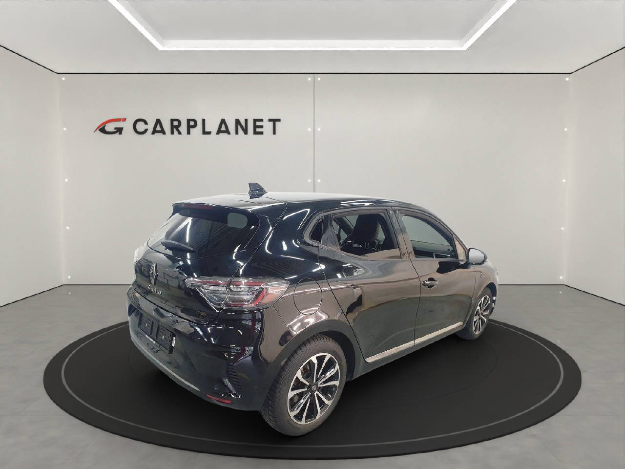 RENAULT Clio 1.6 E-Tech techno-image-1