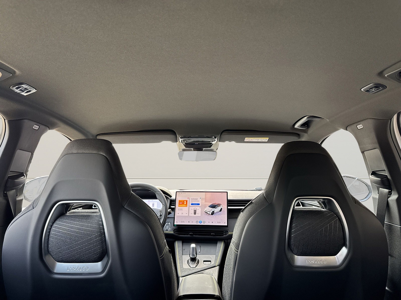 LYNK & CO 01 1.5 PHEV Core-image-12