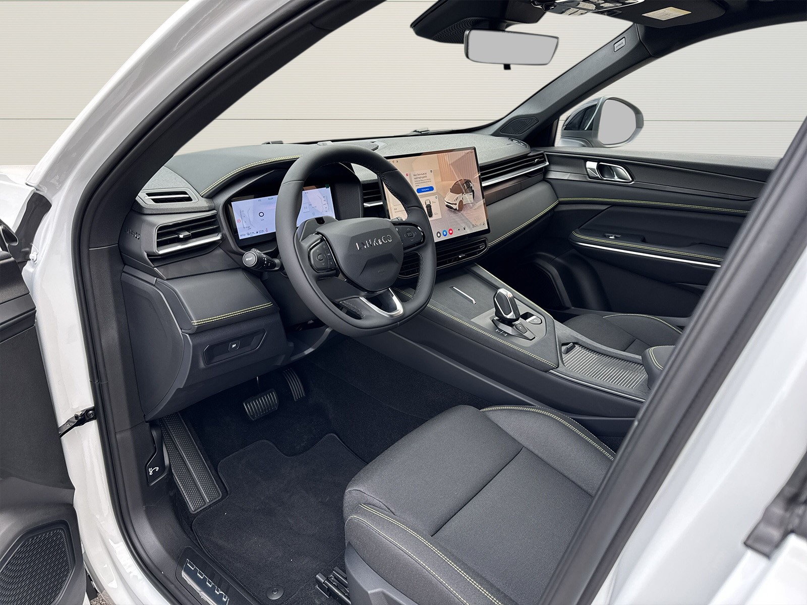 LYNK & CO 01 1.5 PHEV Core-image-5
