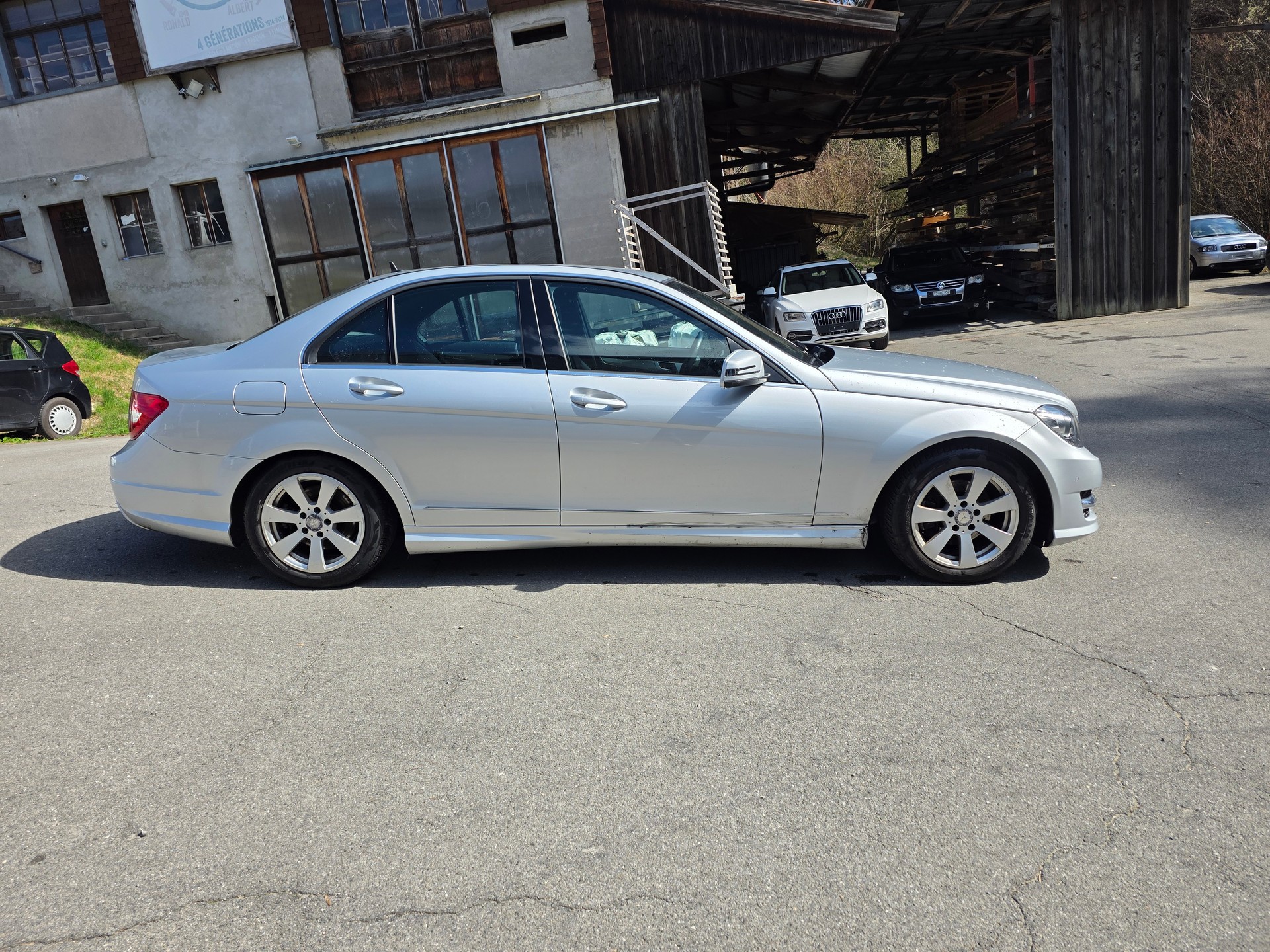 MERCEDES-BENZ C 200 Avantgarde Amg-image-6