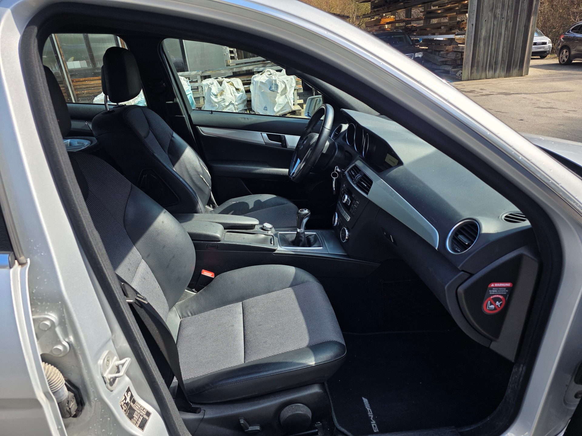 MERCEDES-BENZ C 200 Avantgarde Amg-image-11
