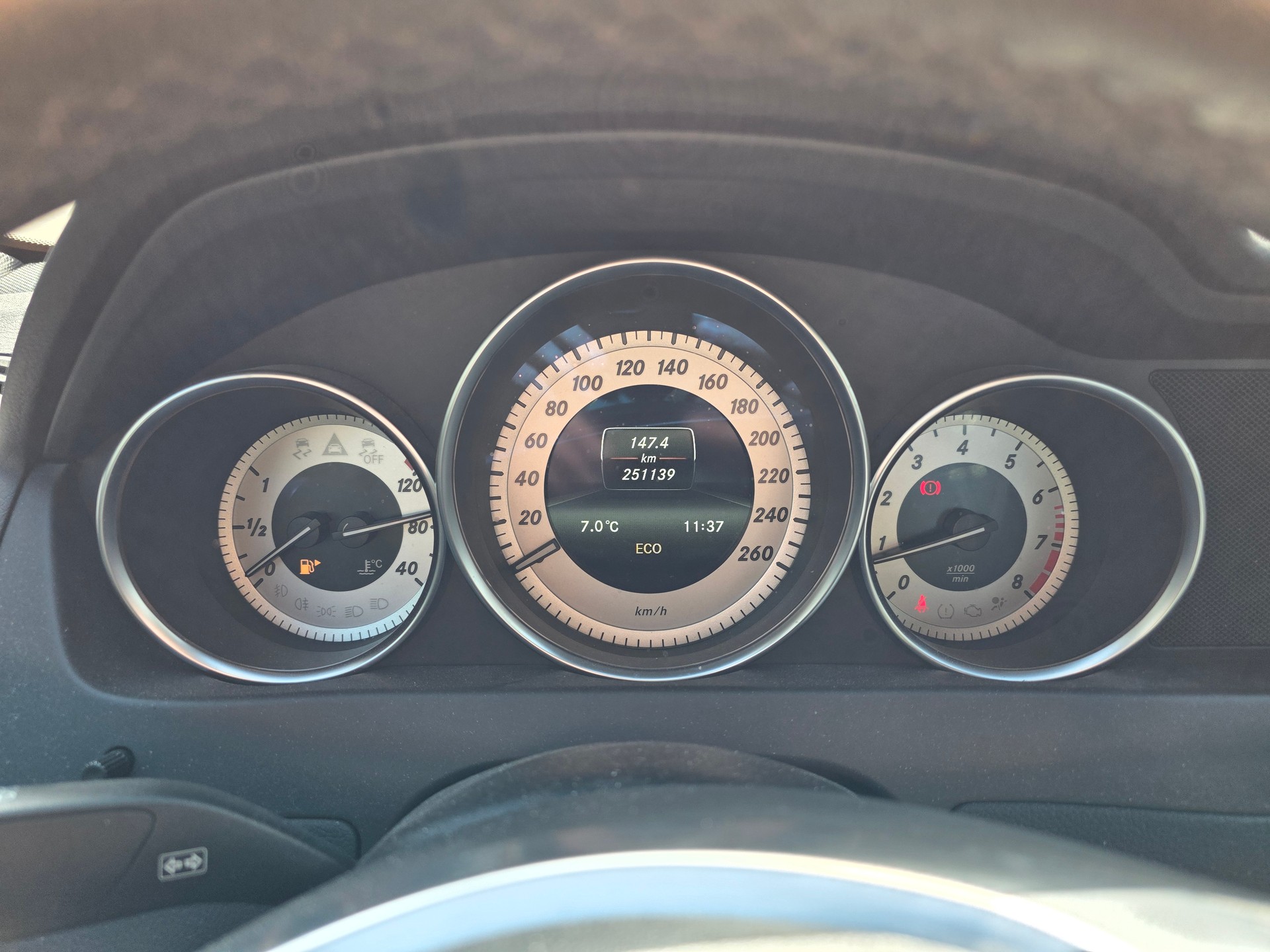 MERCEDES-BENZ C 200 Avantgarde Amg-image-13