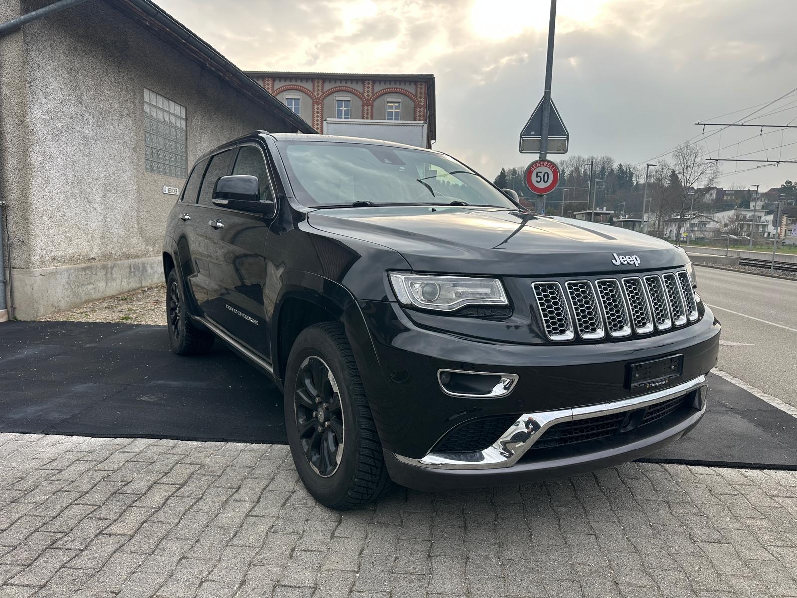 JEEP Grand Cherokee 3.0 CRD Summit Automatic-image-2
