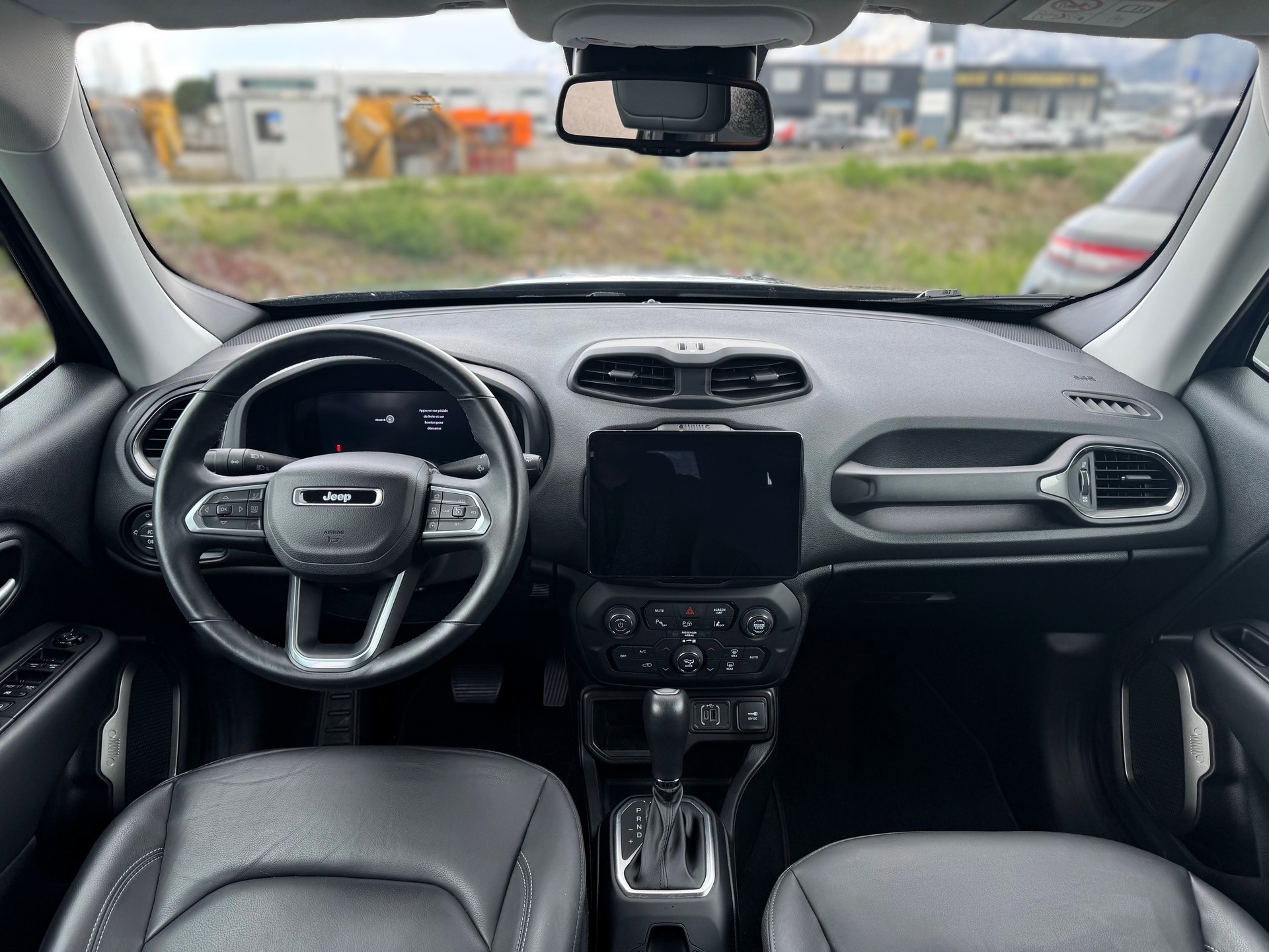 JEEP Renegade 1.5 MHEV Summit-image-8