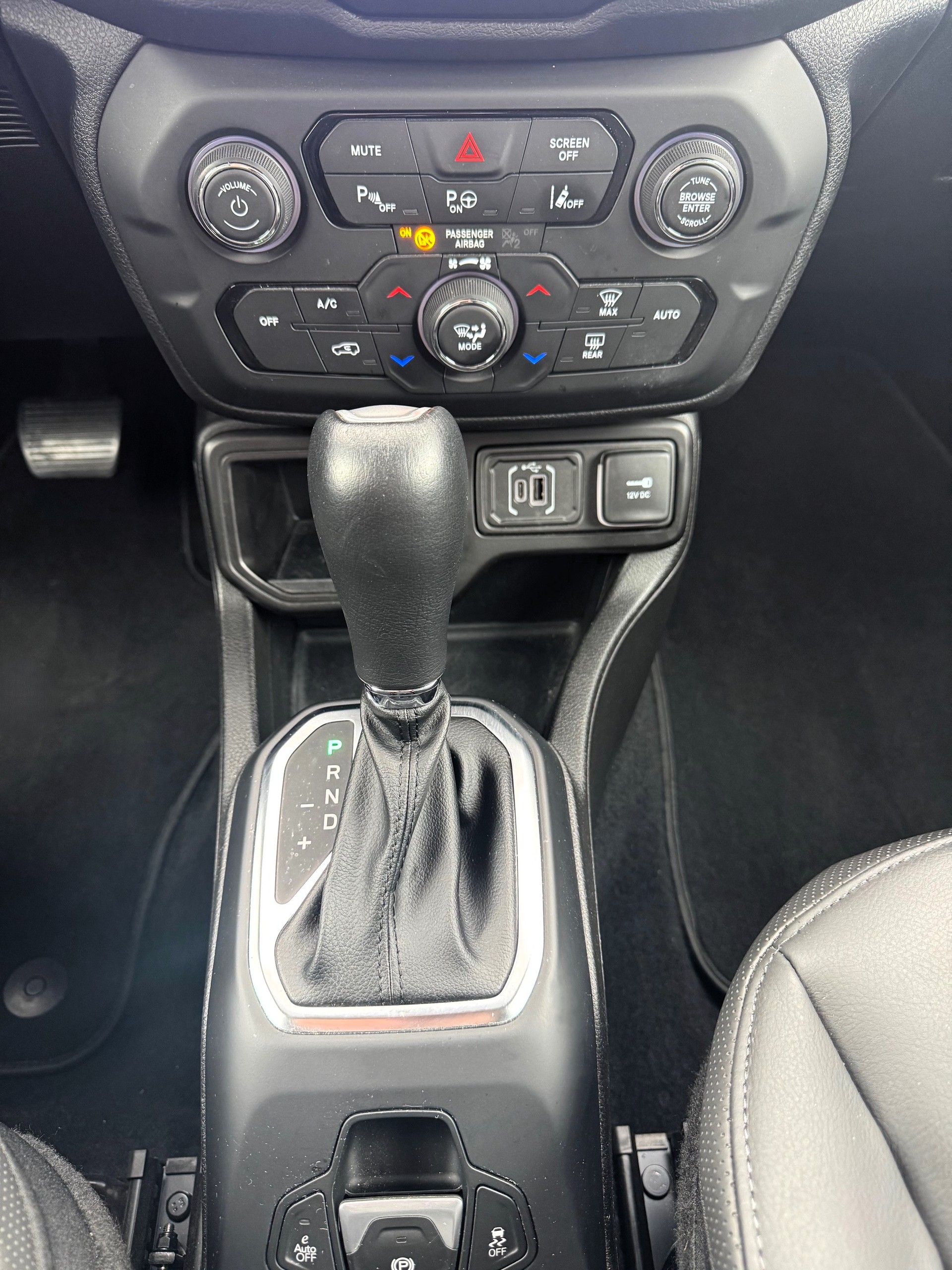 JEEP Renegade 1.5 MHEV Summit-image-11