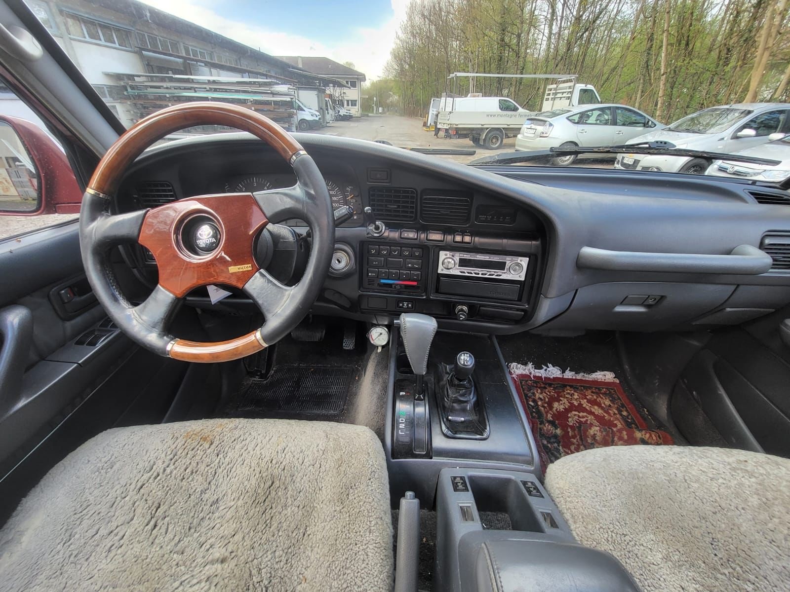 TOYOTA FZJ80L VX Super Saloon-image-7