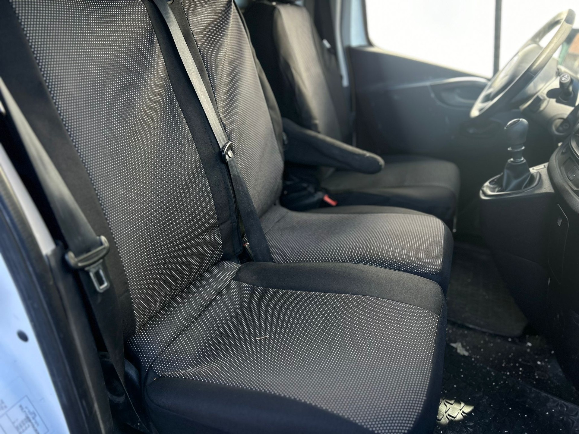 OPEL Vivaro 1.6 CDTI 2.9t L2H1-image-9