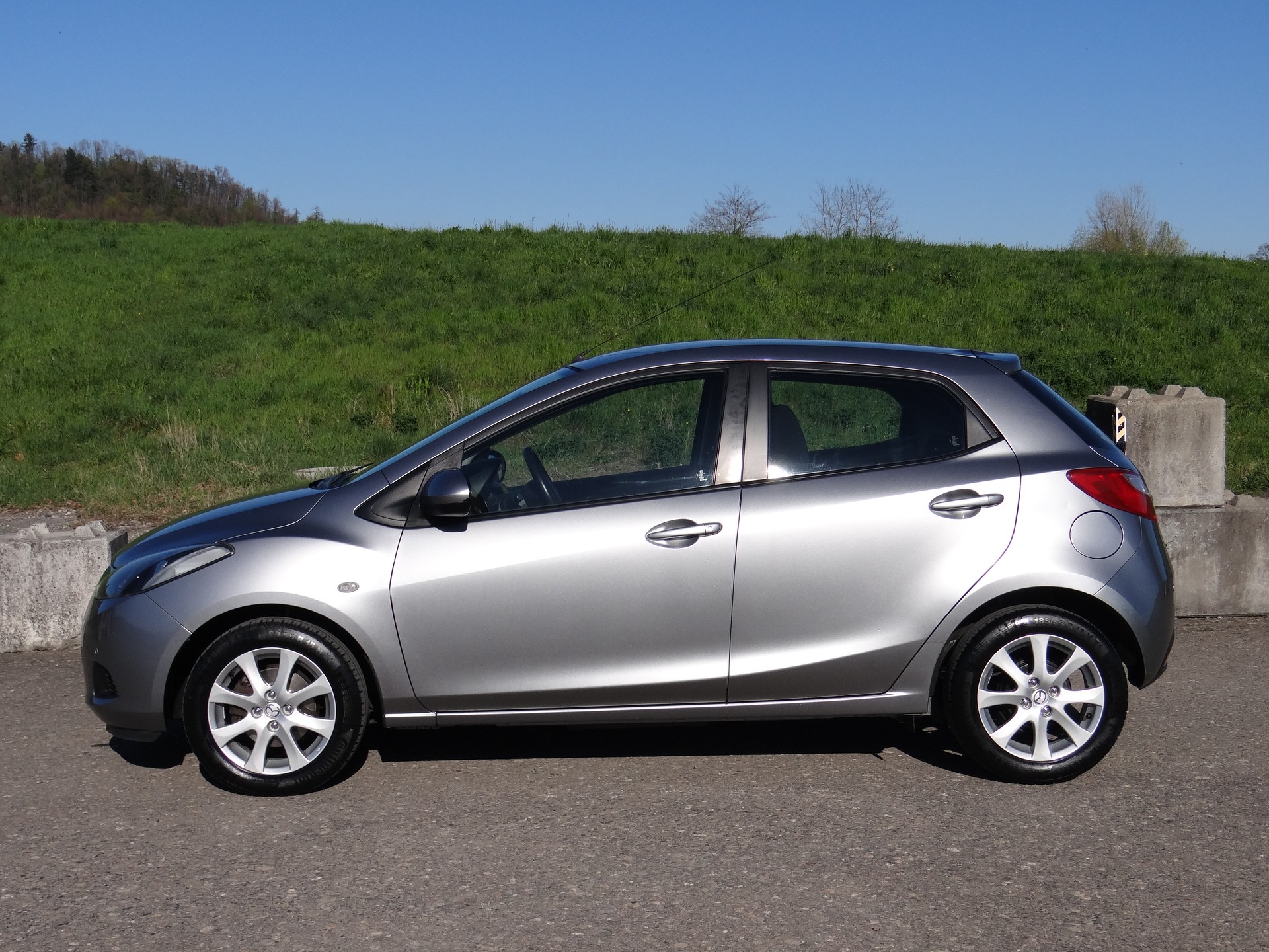 MAZDA 2 1.5i 16V City1 Automatic-image-0