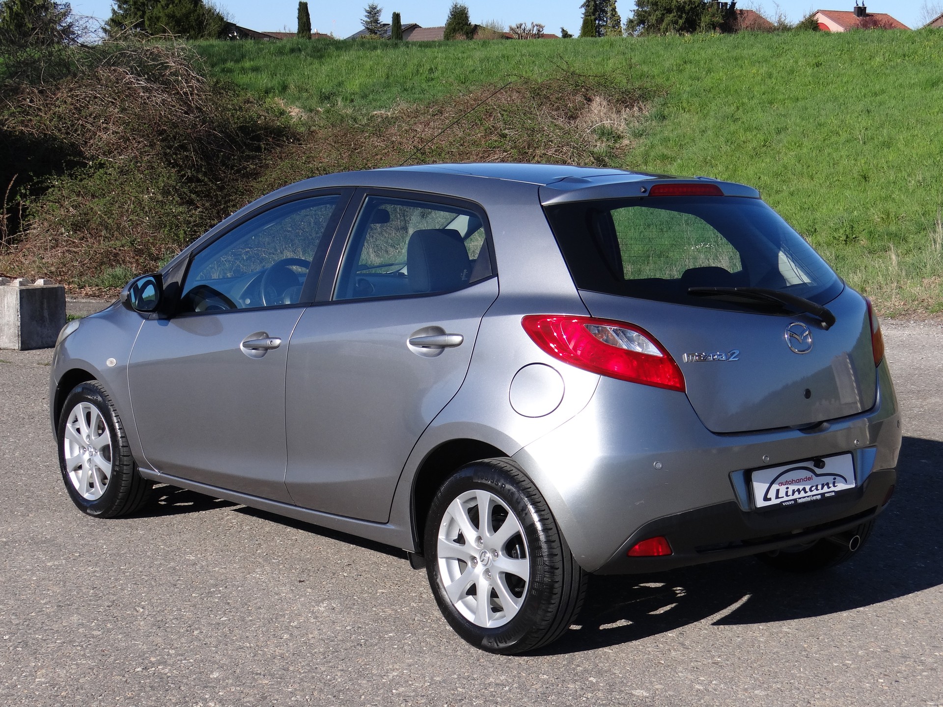 MAZDA 2 1.5i 16V City1 Automatic-image-5