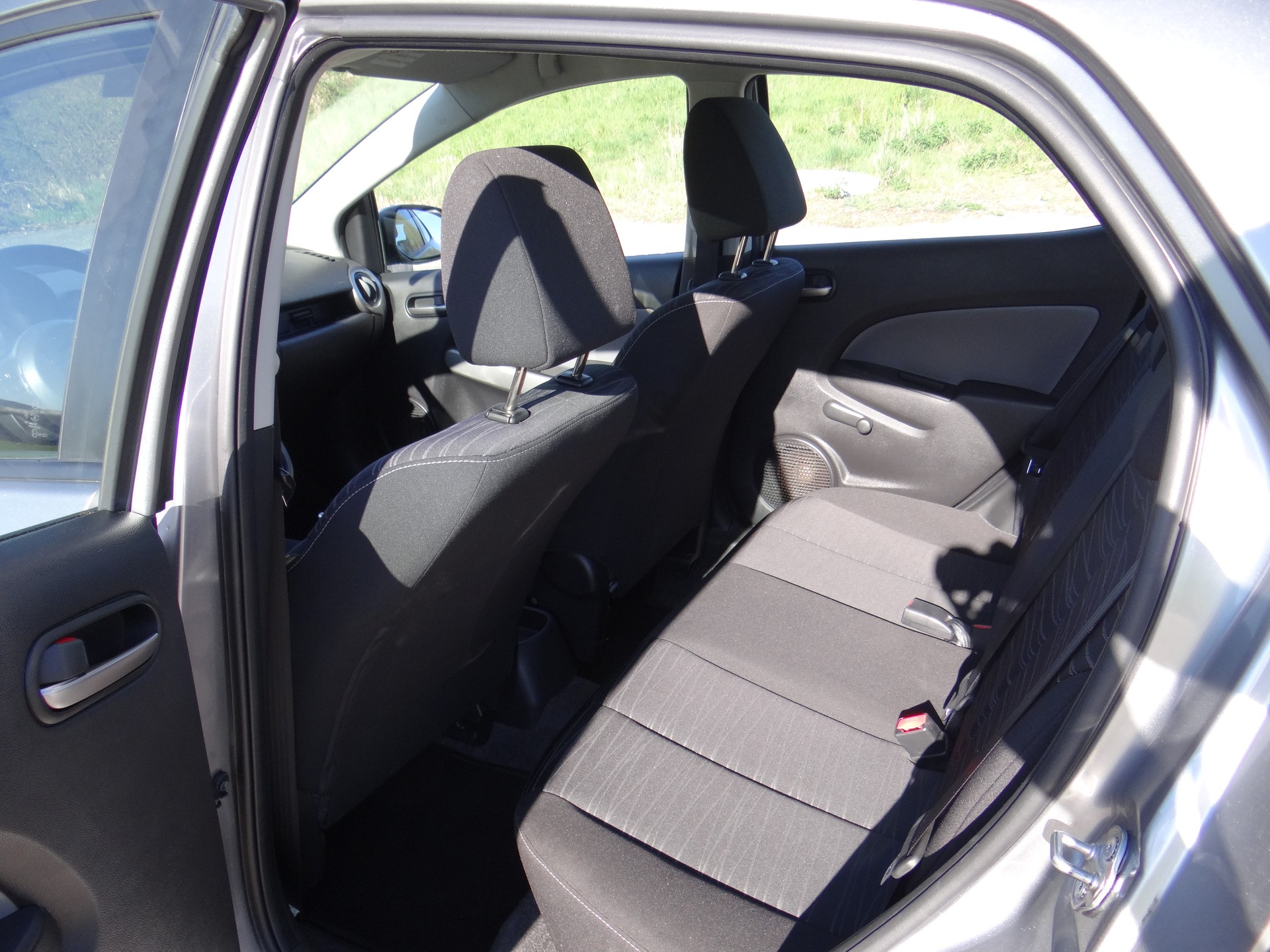 MAZDA 2 1.5i 16V City1 Automatic-image-8