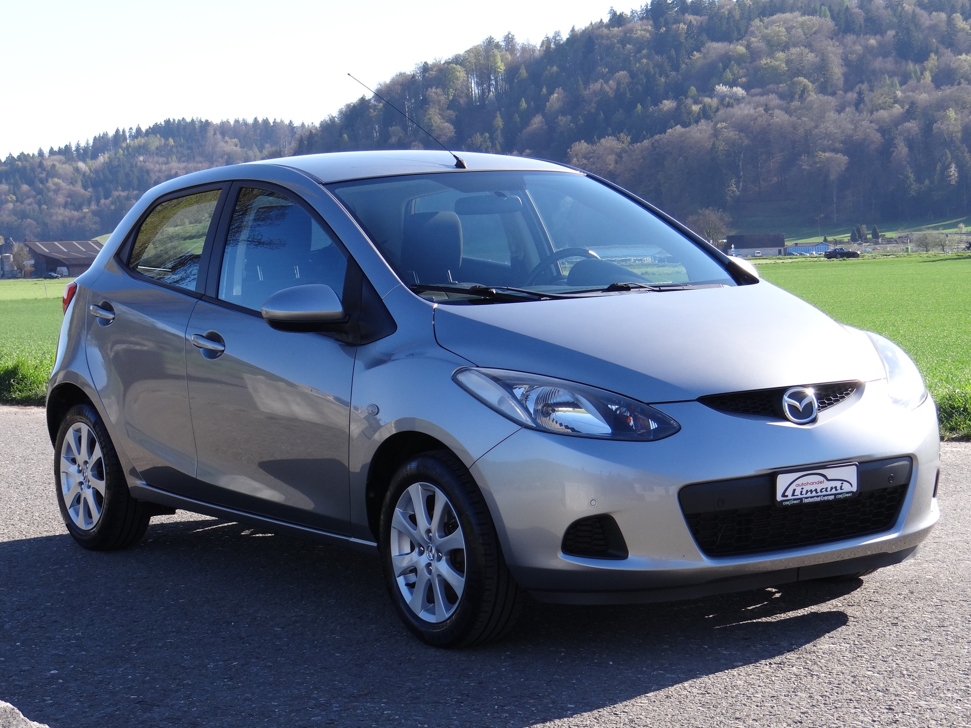 MAZDA 2 1.5i 16V City1 Automatic-image-2