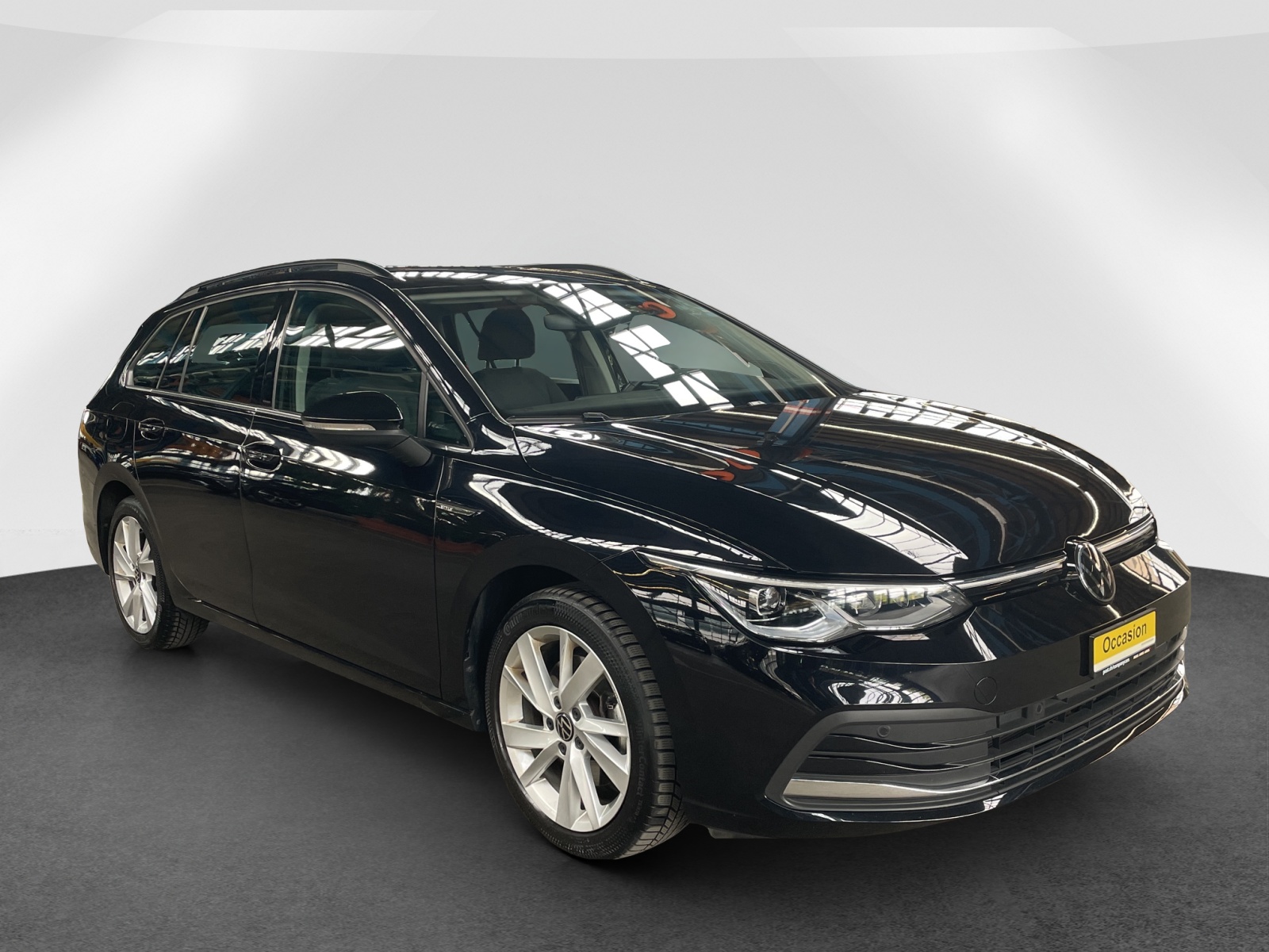 VW Golf VIII Variant 2.0 TDI Style DSG-image-0