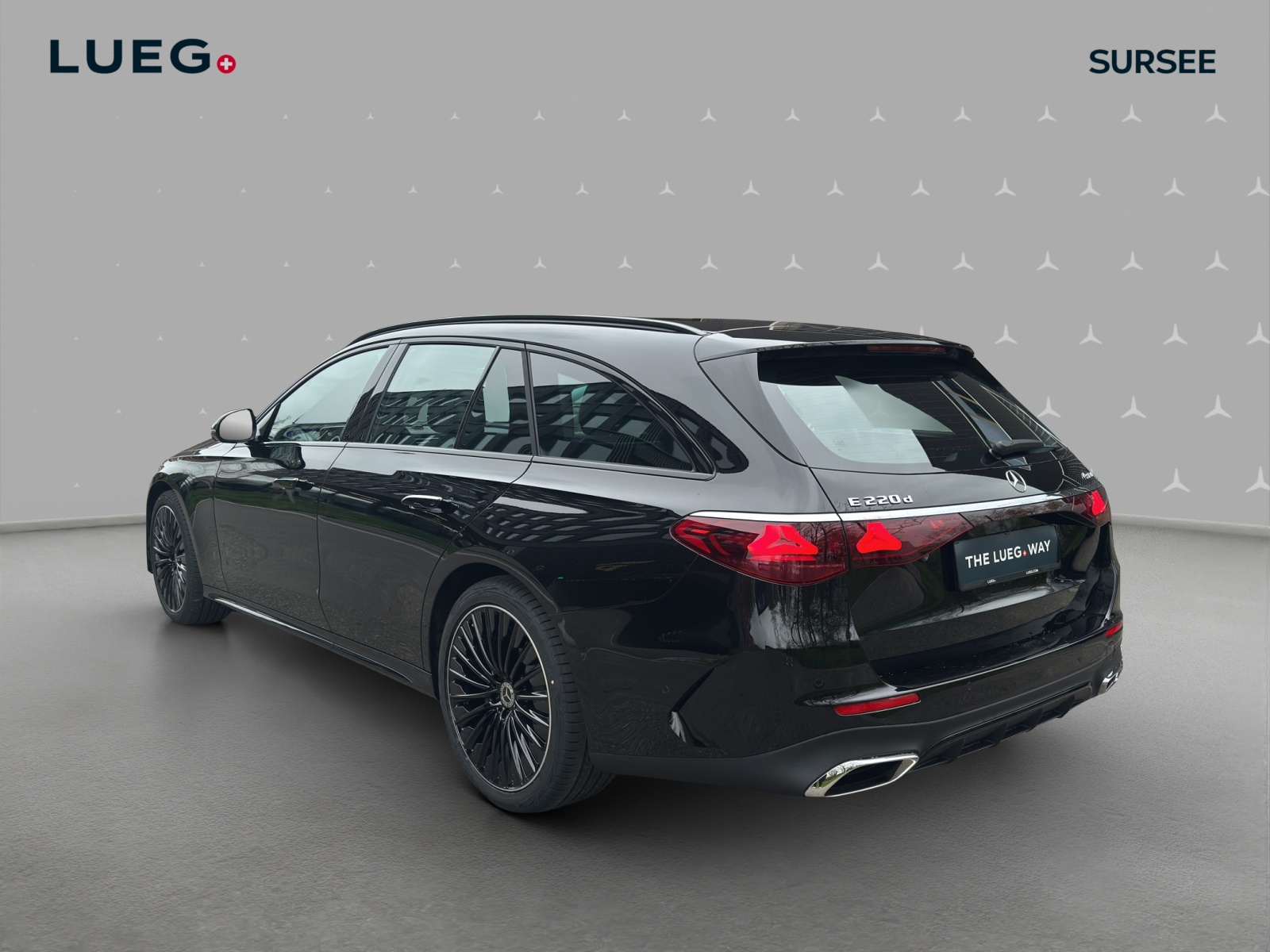 MERCEDES-BENZ E 220 d T 4Matic 9G-Tronic-image-2
