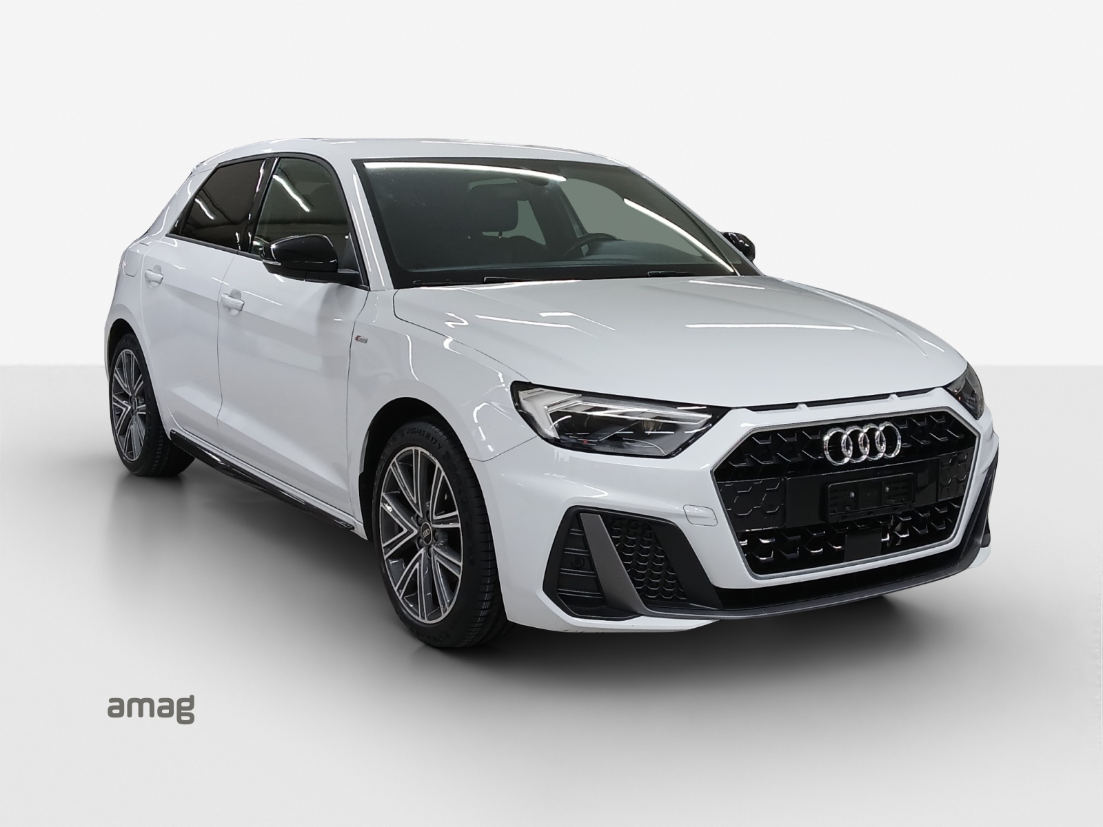 AUDI A1 Sportback 30 TFSI S Line Attraction S-tronic-image-5
