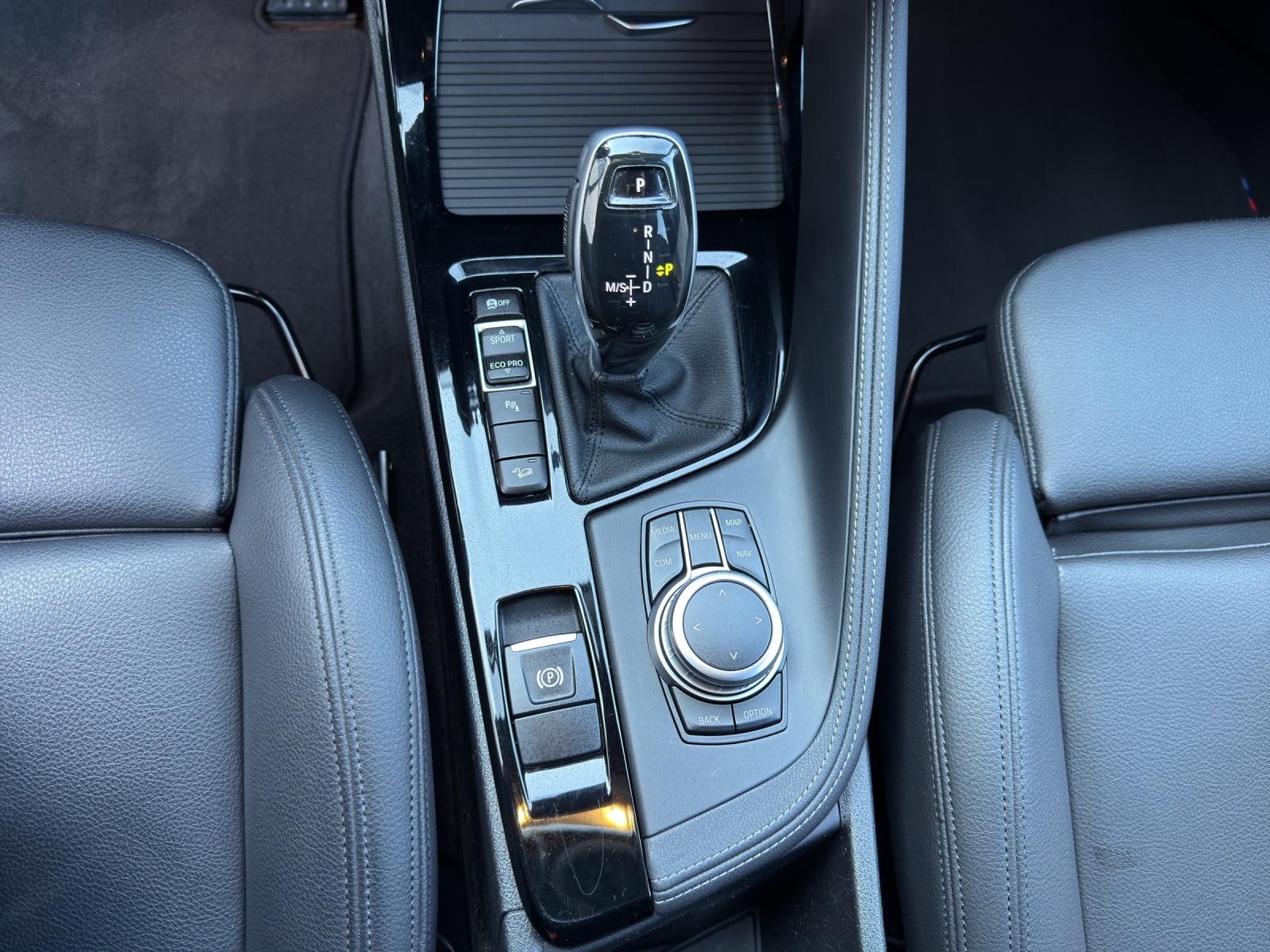 BMW X1 25d xDrive M SPORTPAKET-image-13