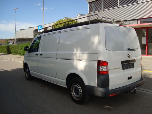 VW T5 2.0 TDI-image-4