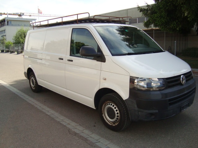 VW T5 2.0 TDI-image-2