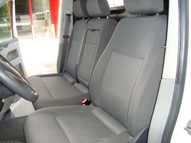 VW T5 2.0 TDI-image-7