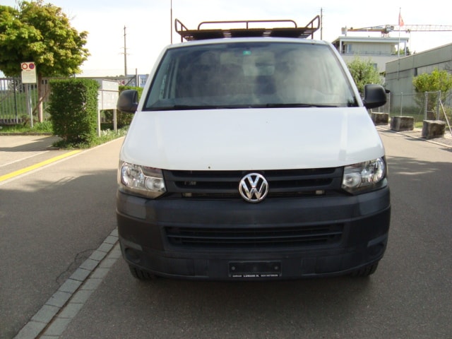 VW T5 2.0 TDI-image-0