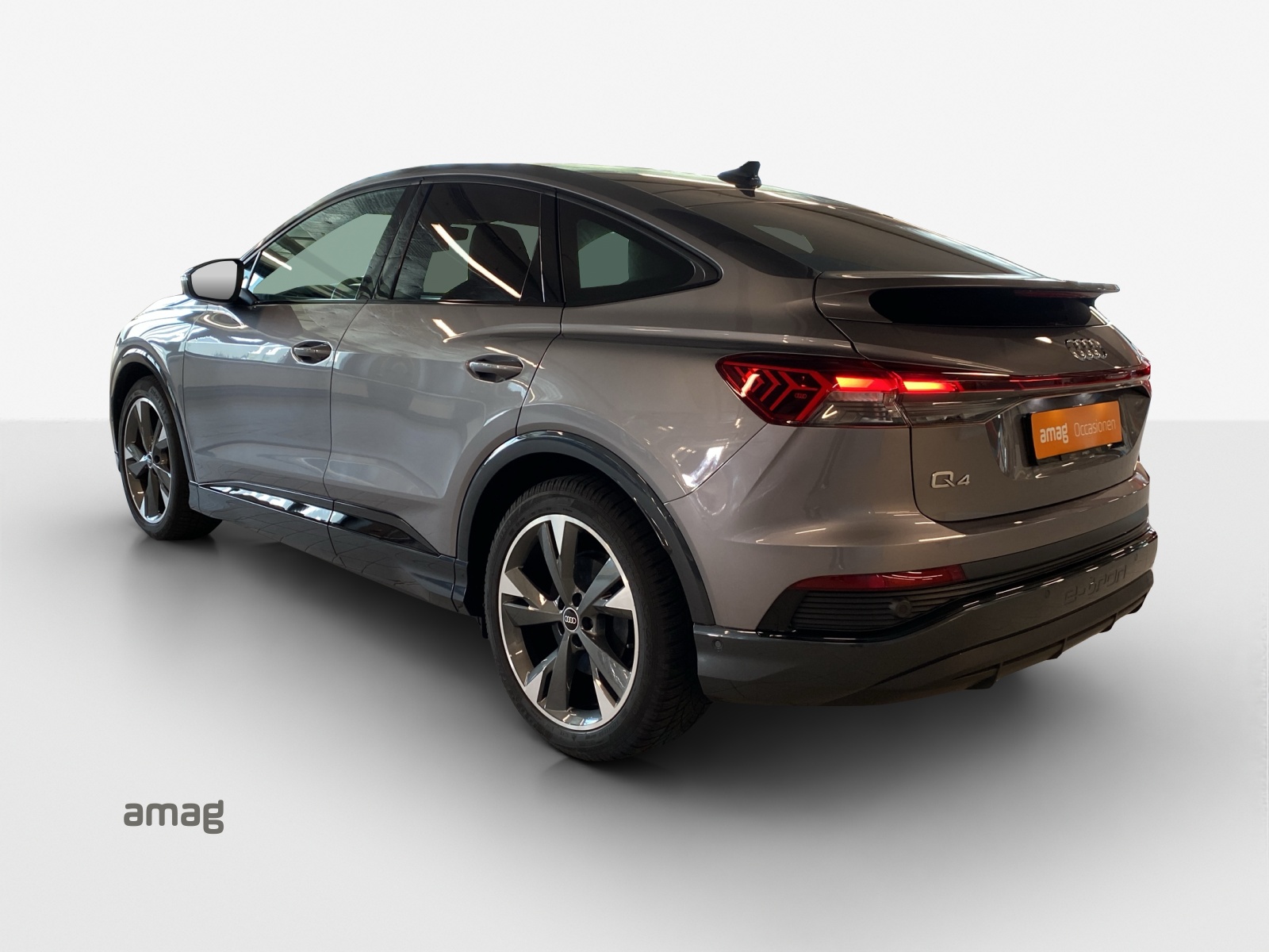 AUDI Q4 Sportback e-tron 40-image-2