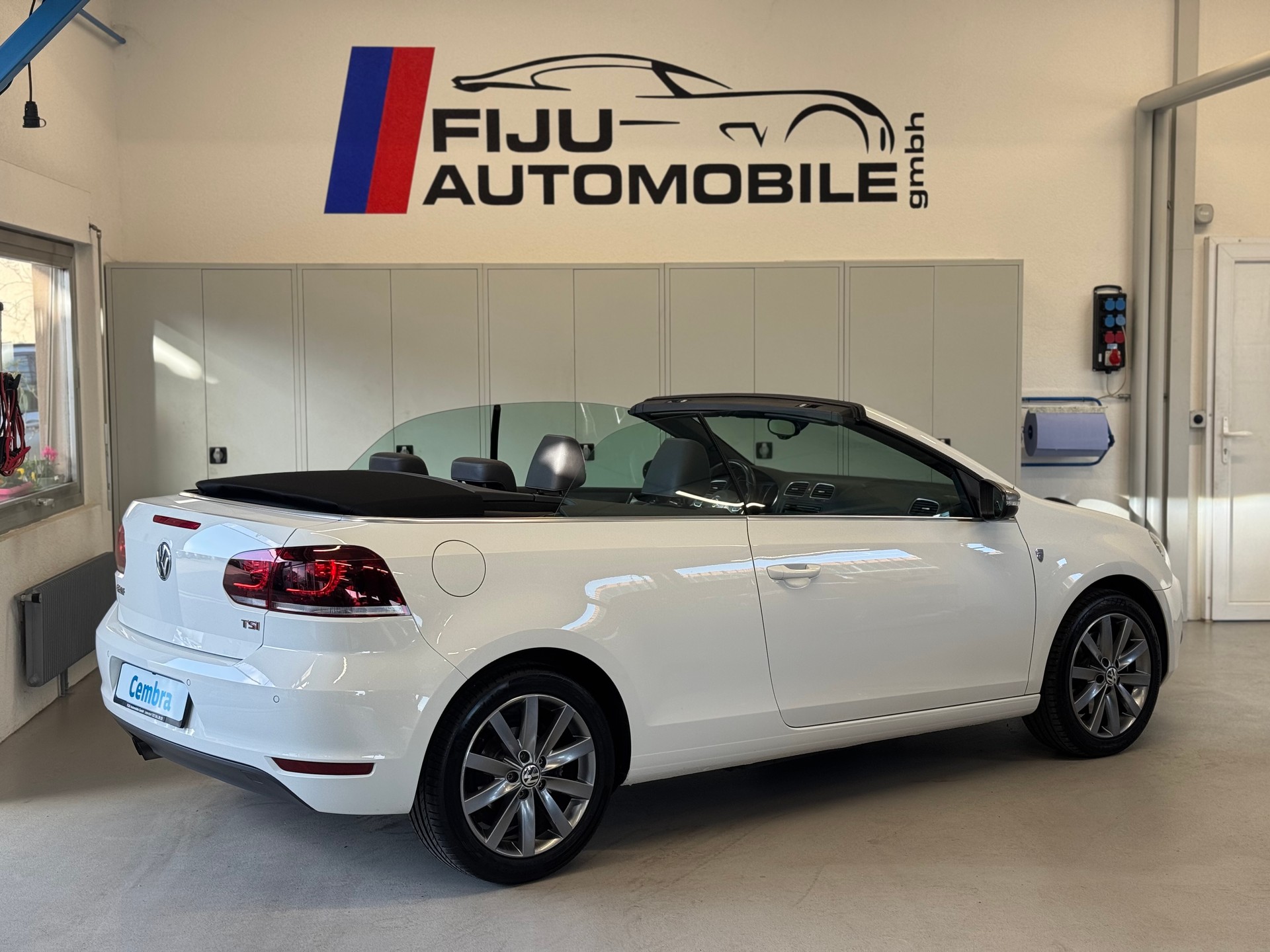 VW Golf Cabrio 1.4 TSI Karmann-image-3