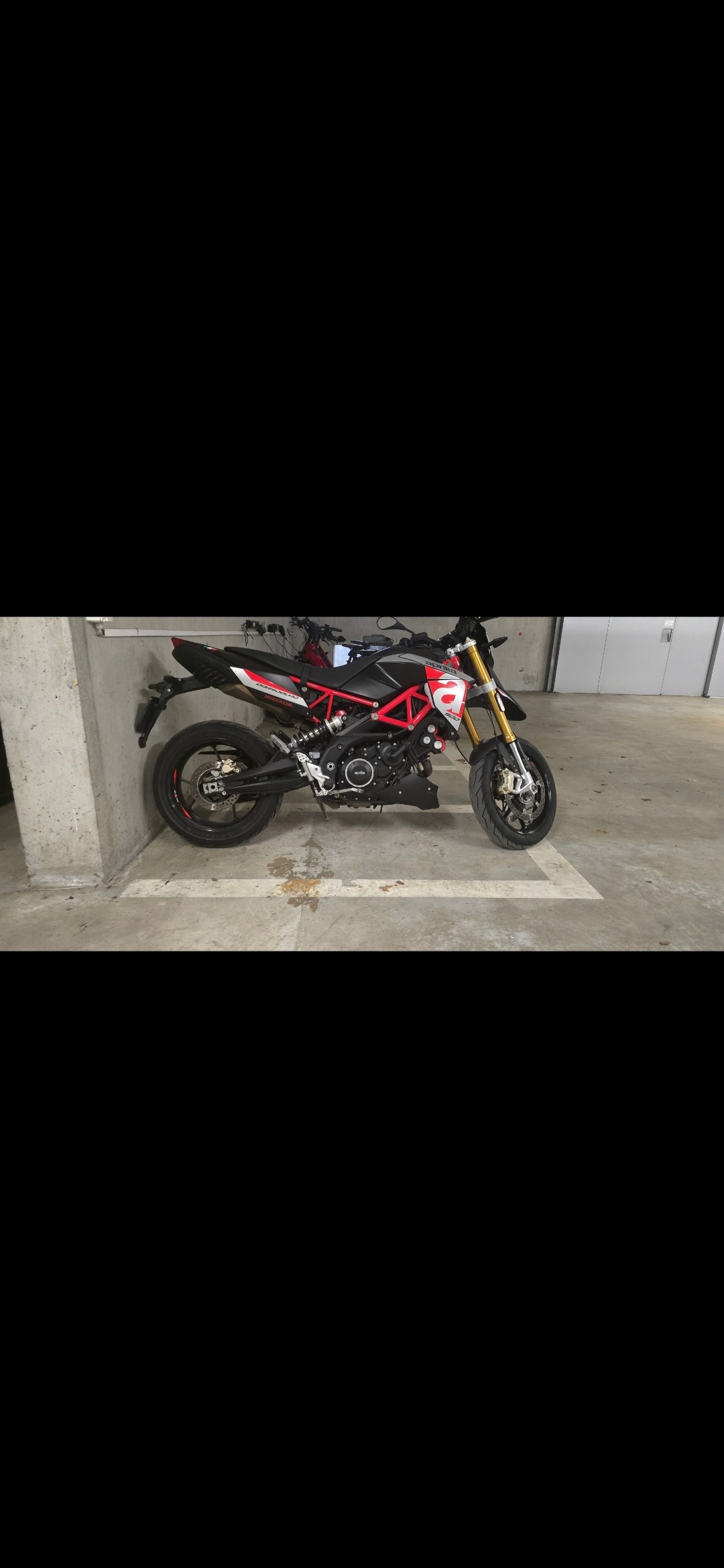 APRILIA Dorsoduro SMV 900-image-5