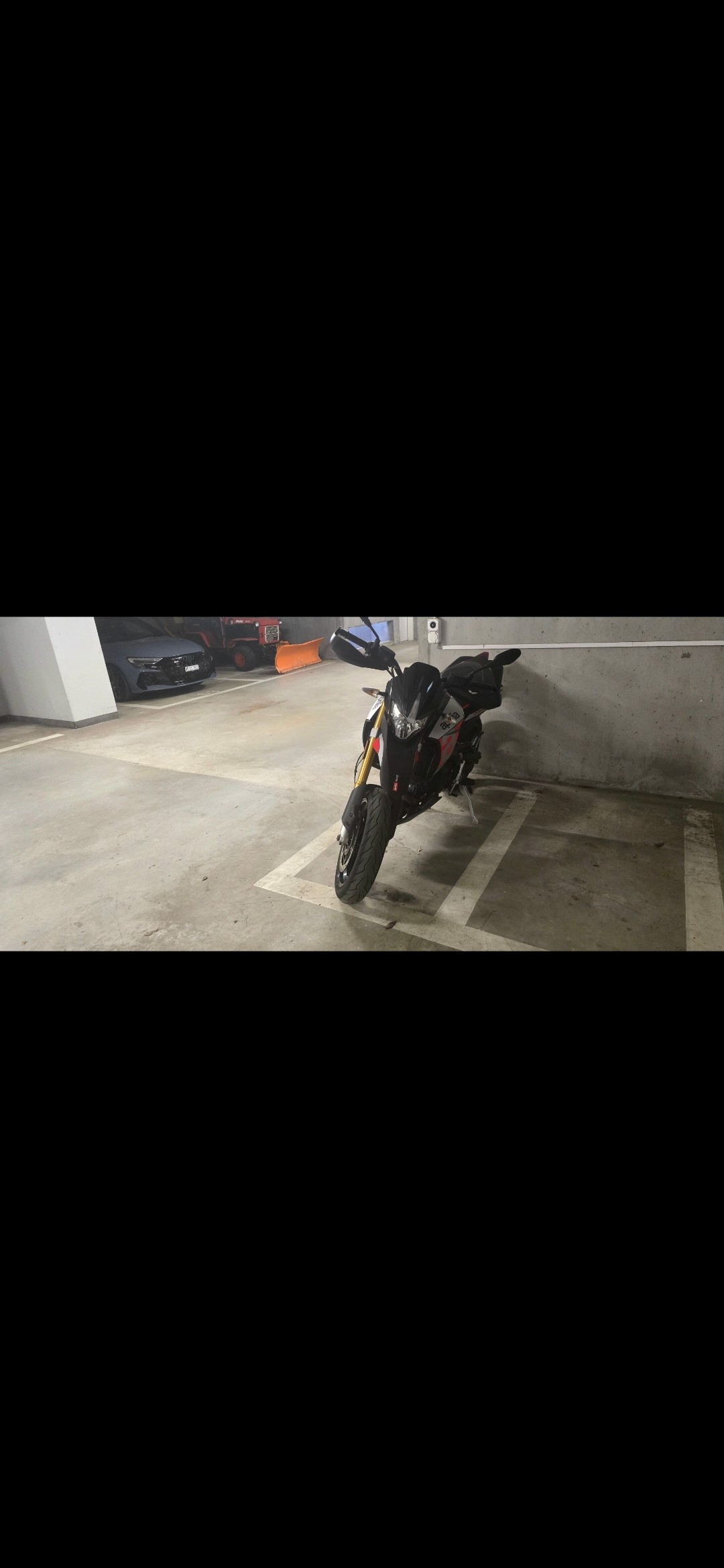 APRILIA Dorsoduro SMV 900-image-9