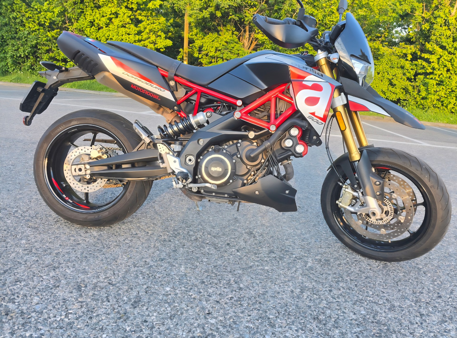 APRILIA Dorsoduro SMV 900-image-2