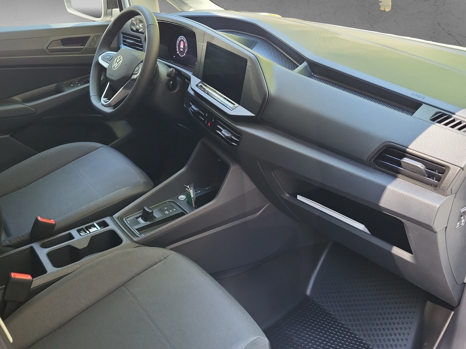 VW Caddy Cargo Entry Maxi 1.5TSI 116PS DSG-image-9