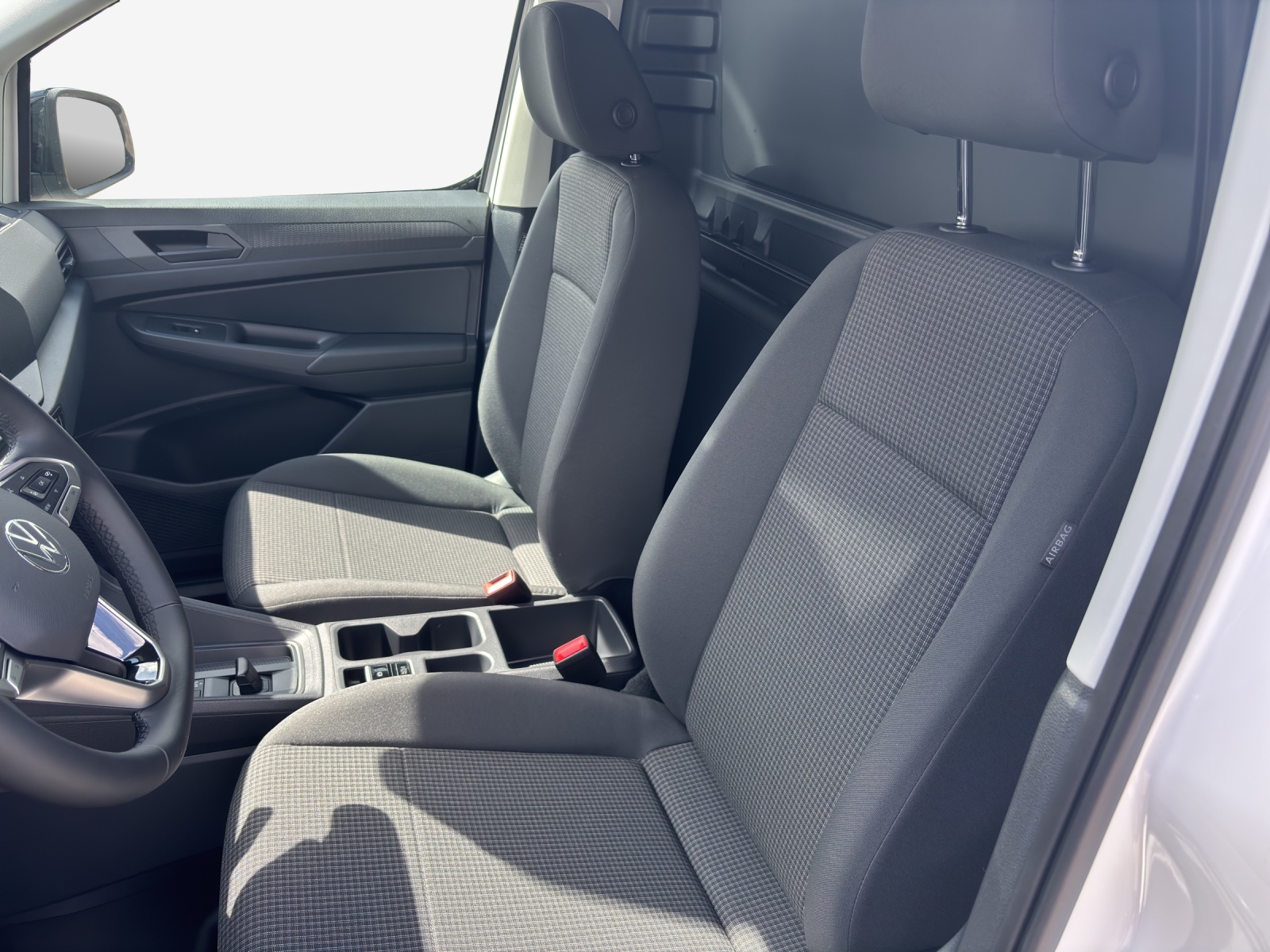 VW Caddy Cargo 1.5 TSI Entry-image-7