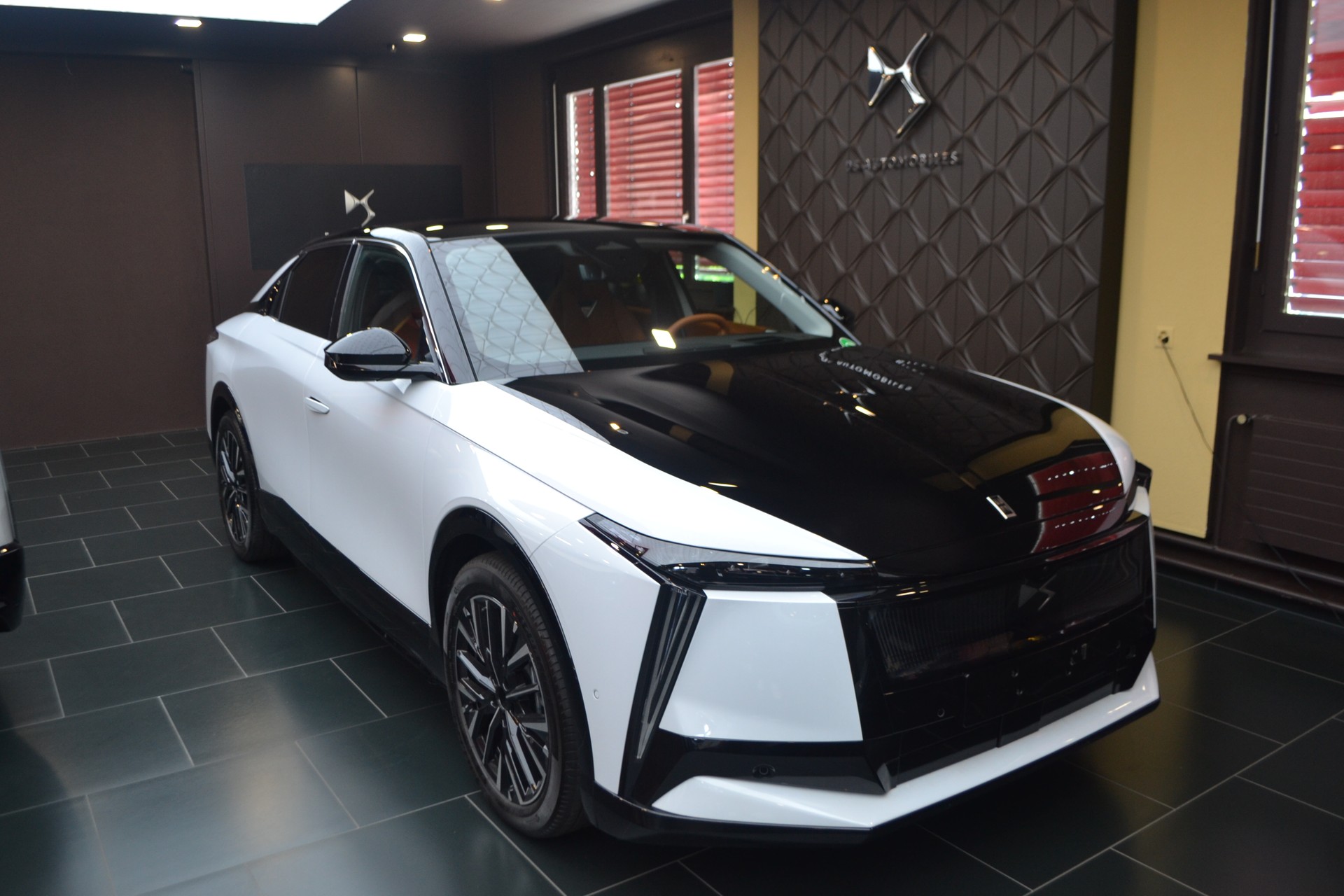 DS AUTOMOBILES E-Tense Étoile 4x4