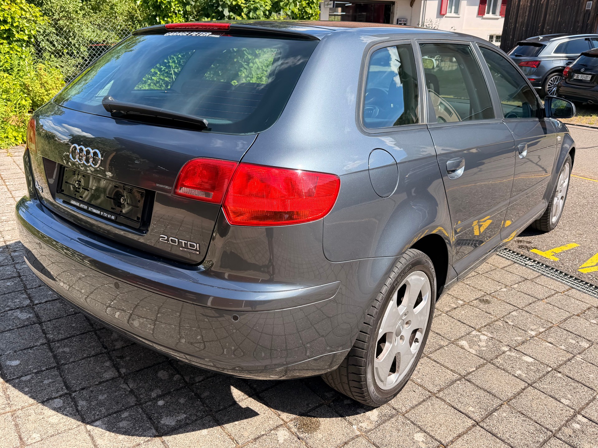 AUDI A3 Sportback 2.0 TDI Attraction quattro-image-5