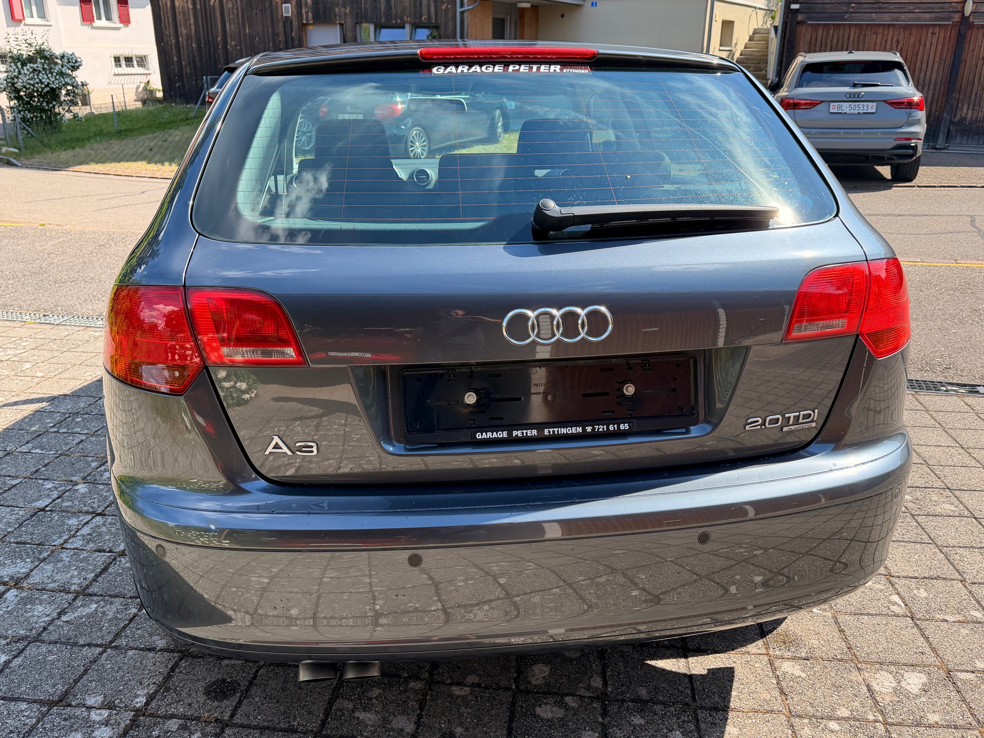 AUDI A3 Sportback 2.0 TDI Attraction quattro-showroom-element-2