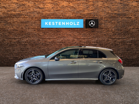 MERCEDES-BENZ A 250 AMG Line 4Matic-image-3