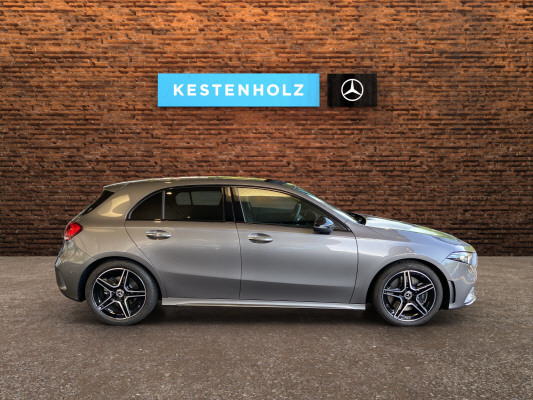 MERCEDES-BENZ A 250 AMG Line 4Matic-image-2