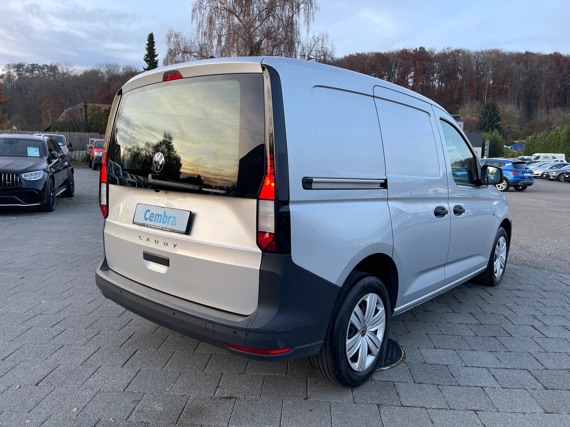 VW Caddy Cargo 2.0TDI DSG-image-3