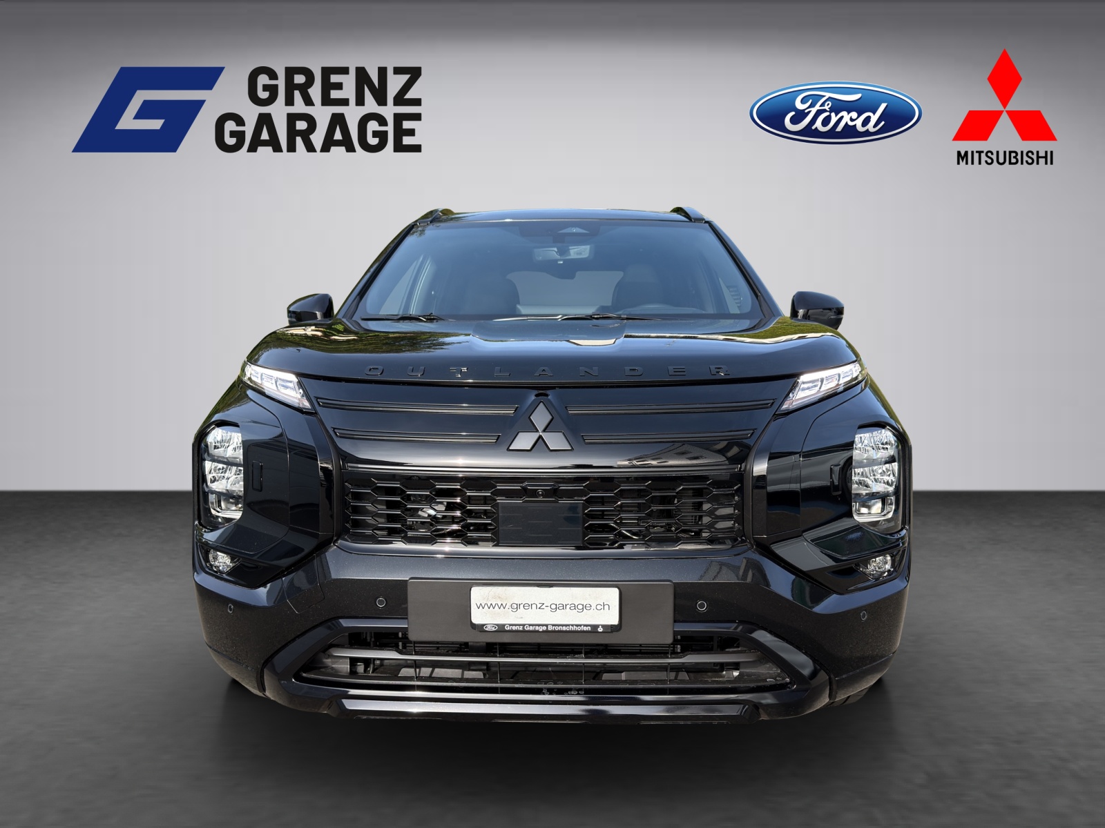 MITSUBISHI Outlander 2.4 PHEV Sport 4x4-showroom-element-3