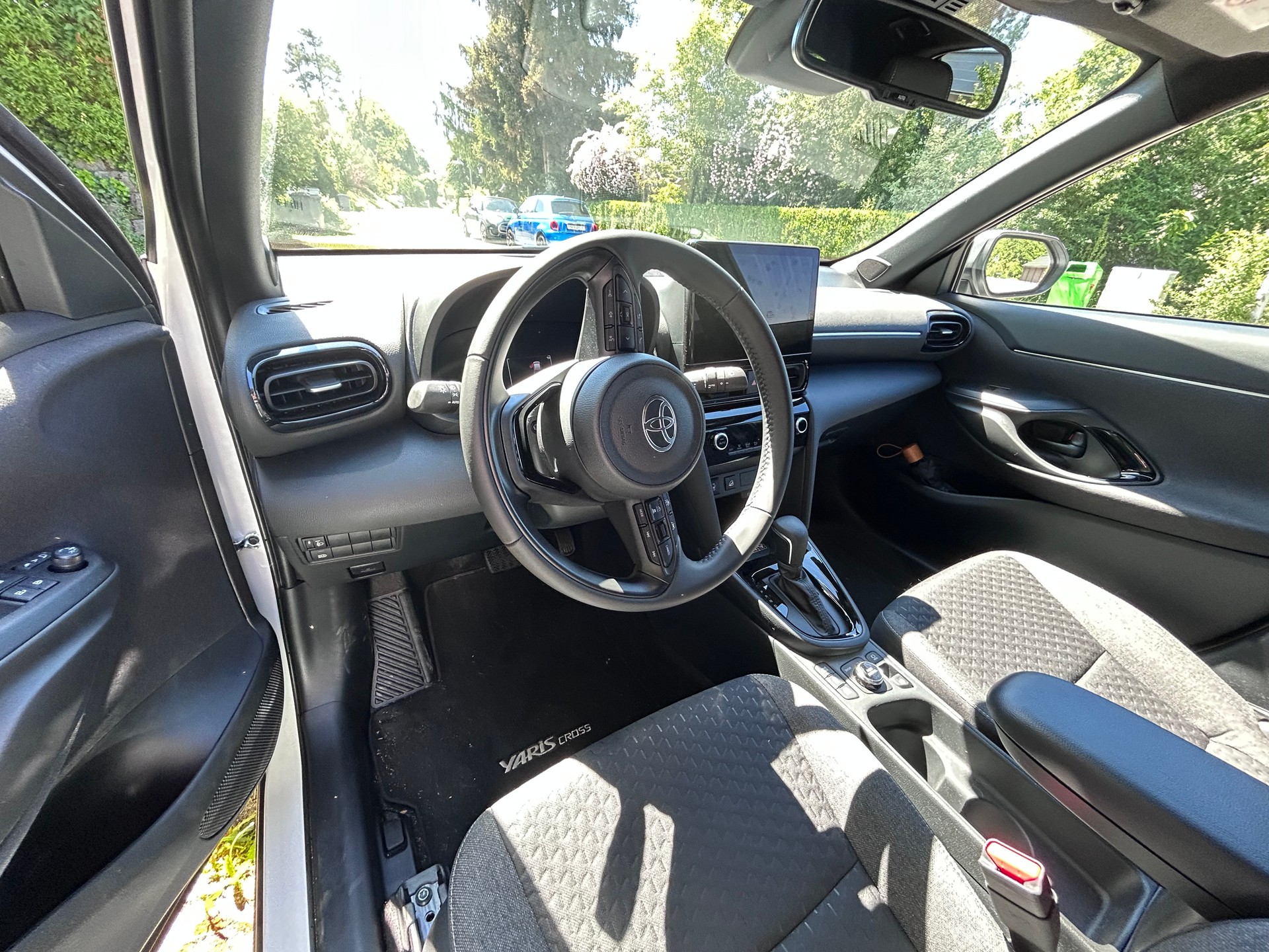 TOYOTA Yaris Cross AWD-i Hybrid 130 PS-image-1