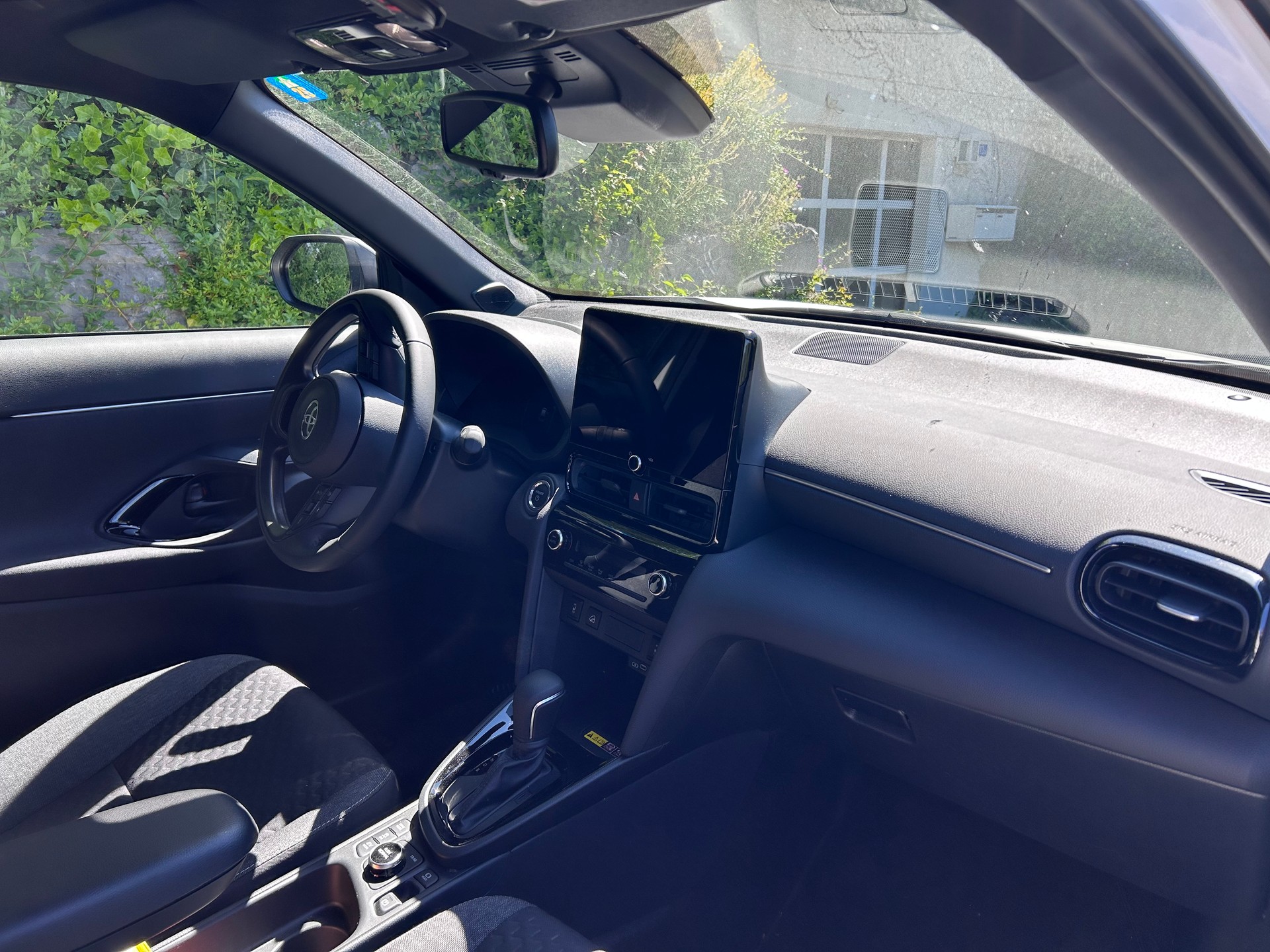 TOYOTA Yaris Cross AWD-i Hybrid 130 PS-image-5