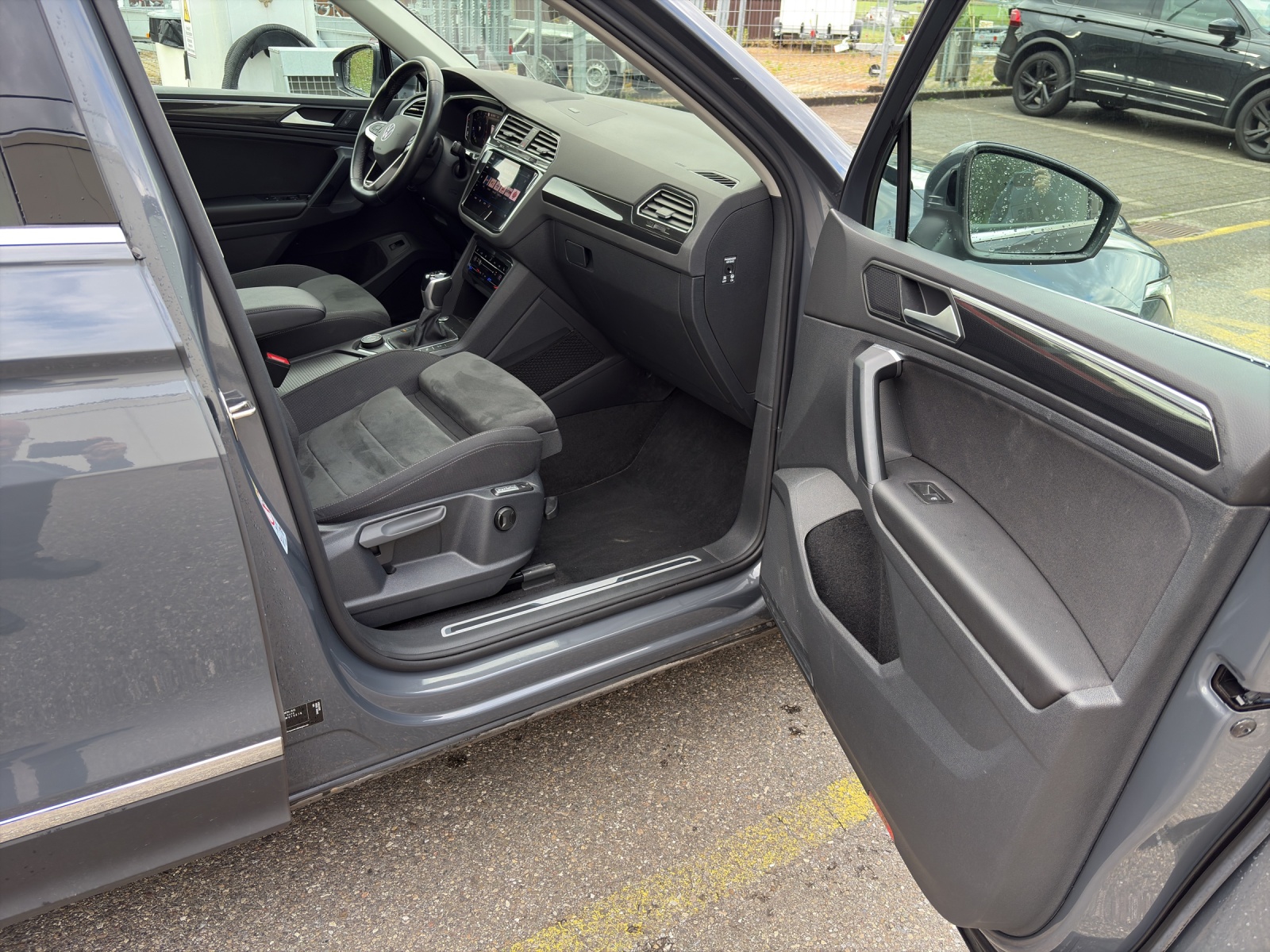VW Tiguan 2.0 TSI Elegance DSG-image-5