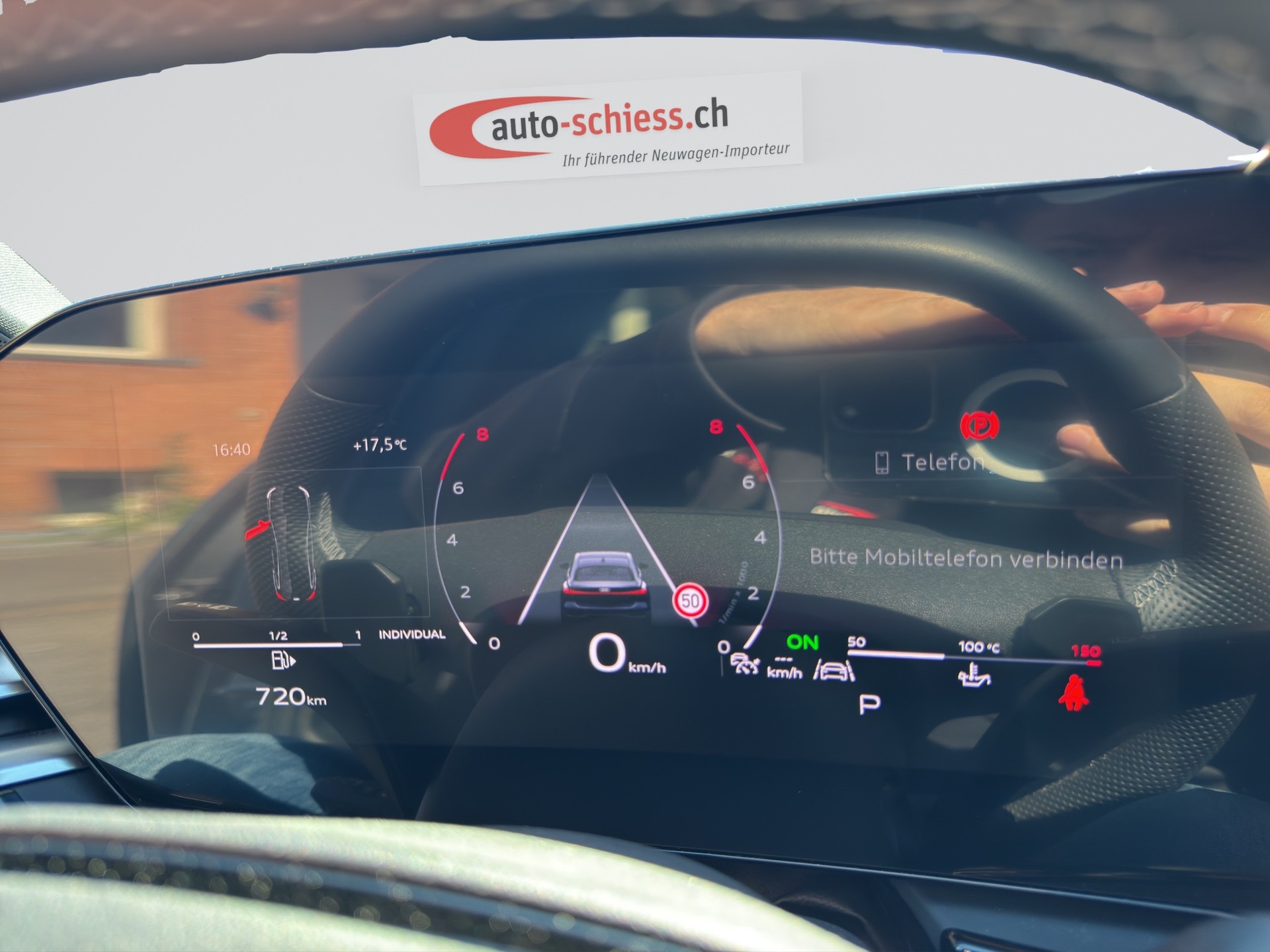 AUDI A5 2.0TFSI S-Line-image-9