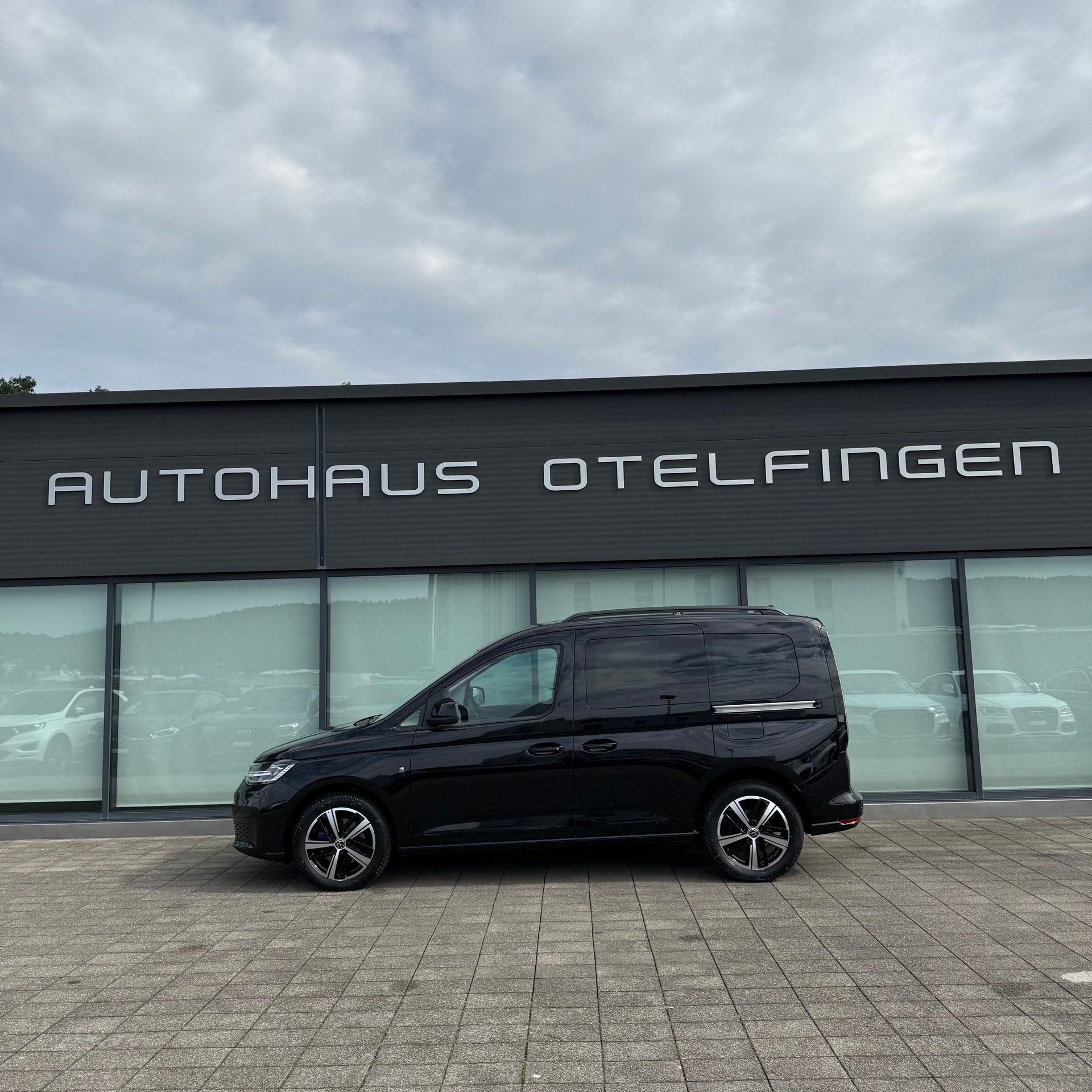 VW Caddy 1.5 TSI Liberty-image-0