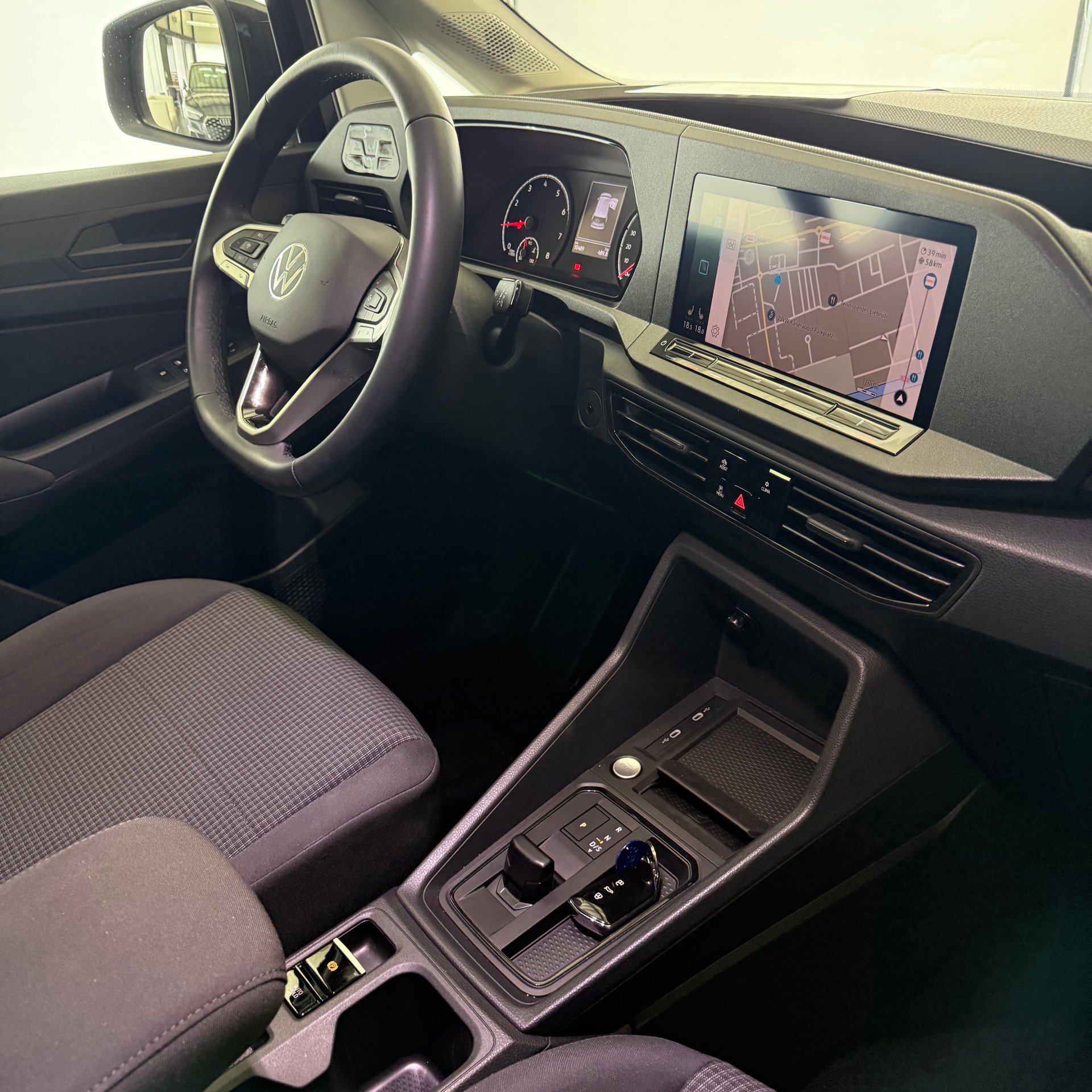VW Caddy 1.5 TSI Liberty-image-19