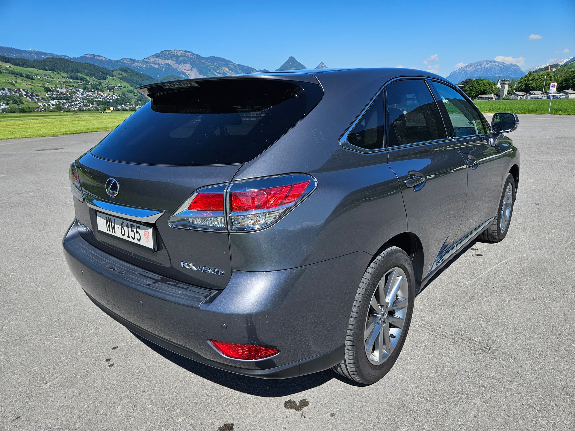 LEXUS 450h Comfort-image-2